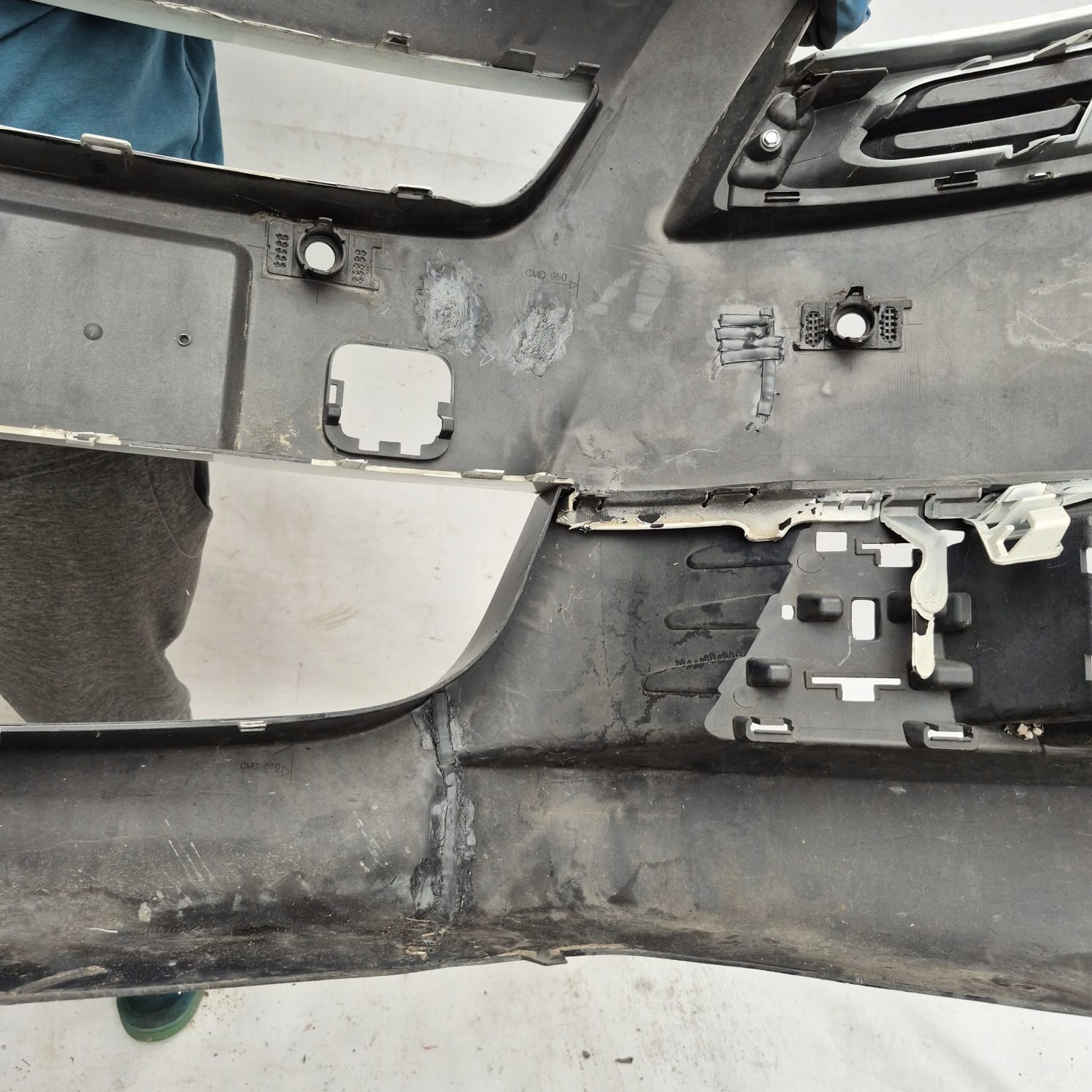 PEUGEOT 5008 and 09-13 bumper front front PDC 9687444577