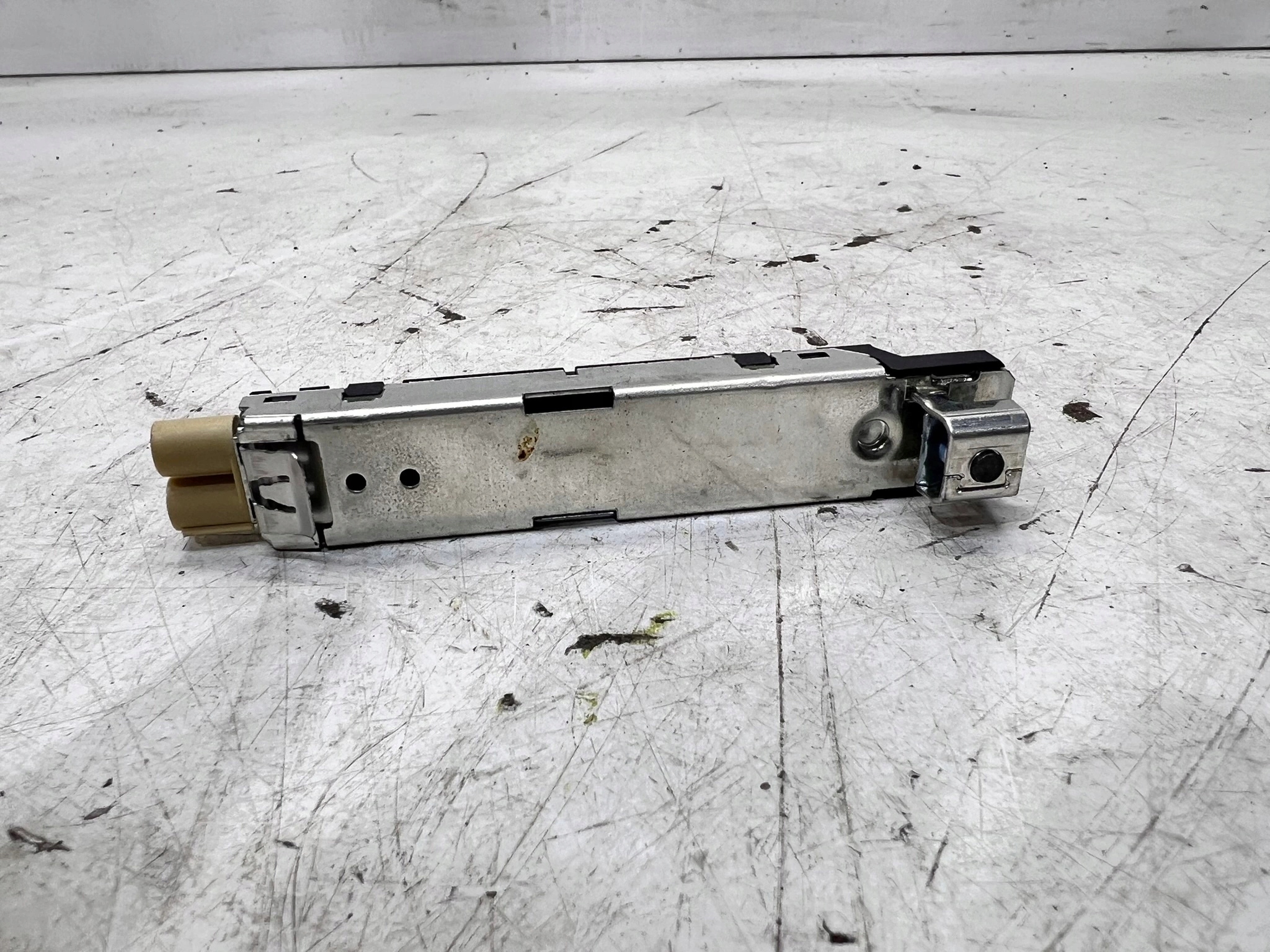 amplifier ANTENY VW AUDI A3 8Y 8Y4035225D