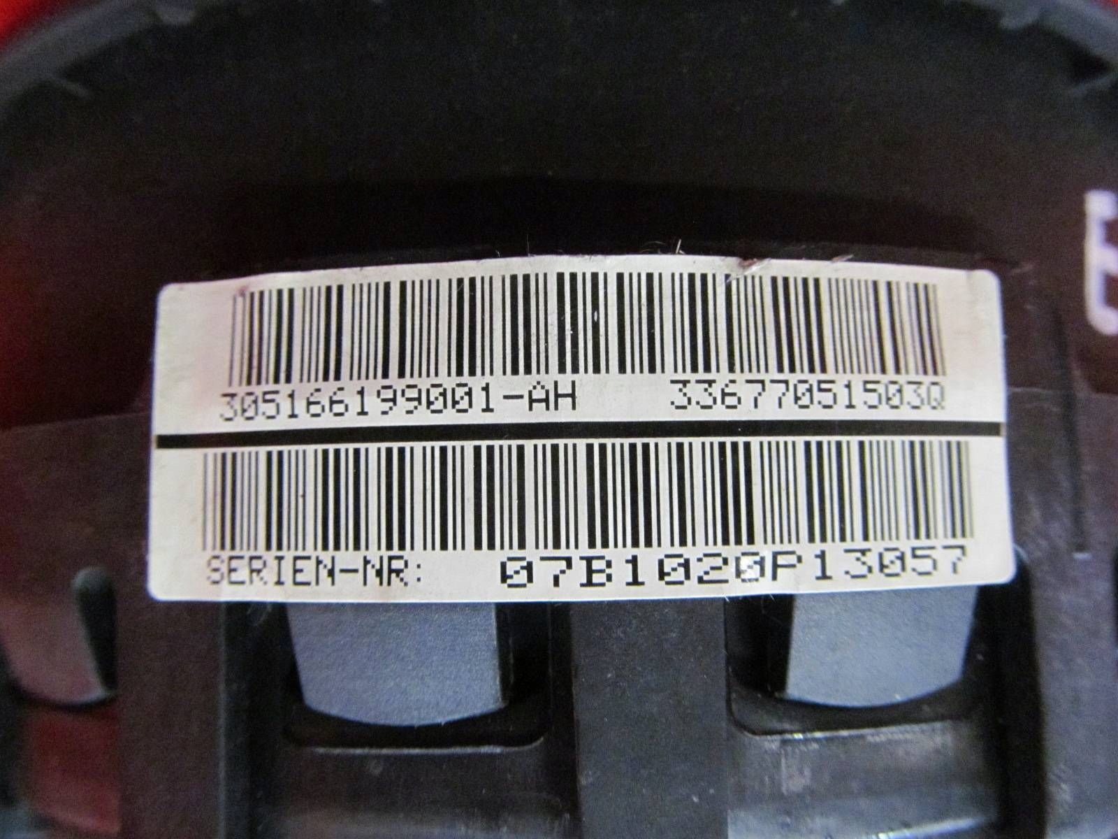 BMW 1 and E81 E82 E87 E88 airbag airbags dashboard console cockpit adjusters EU
