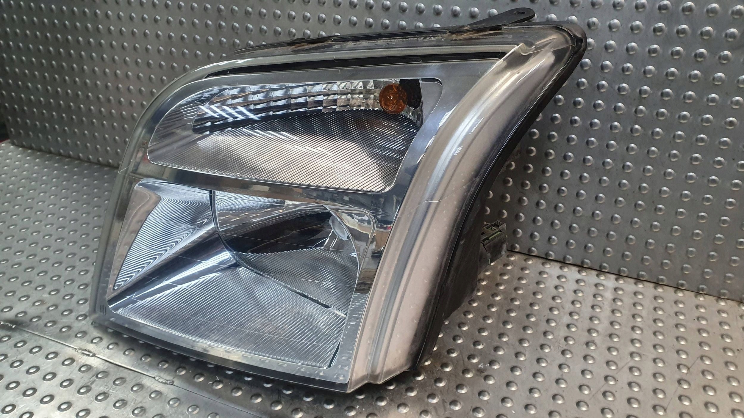 light front left FORD CONNECT 02- 2T14-13005-AG