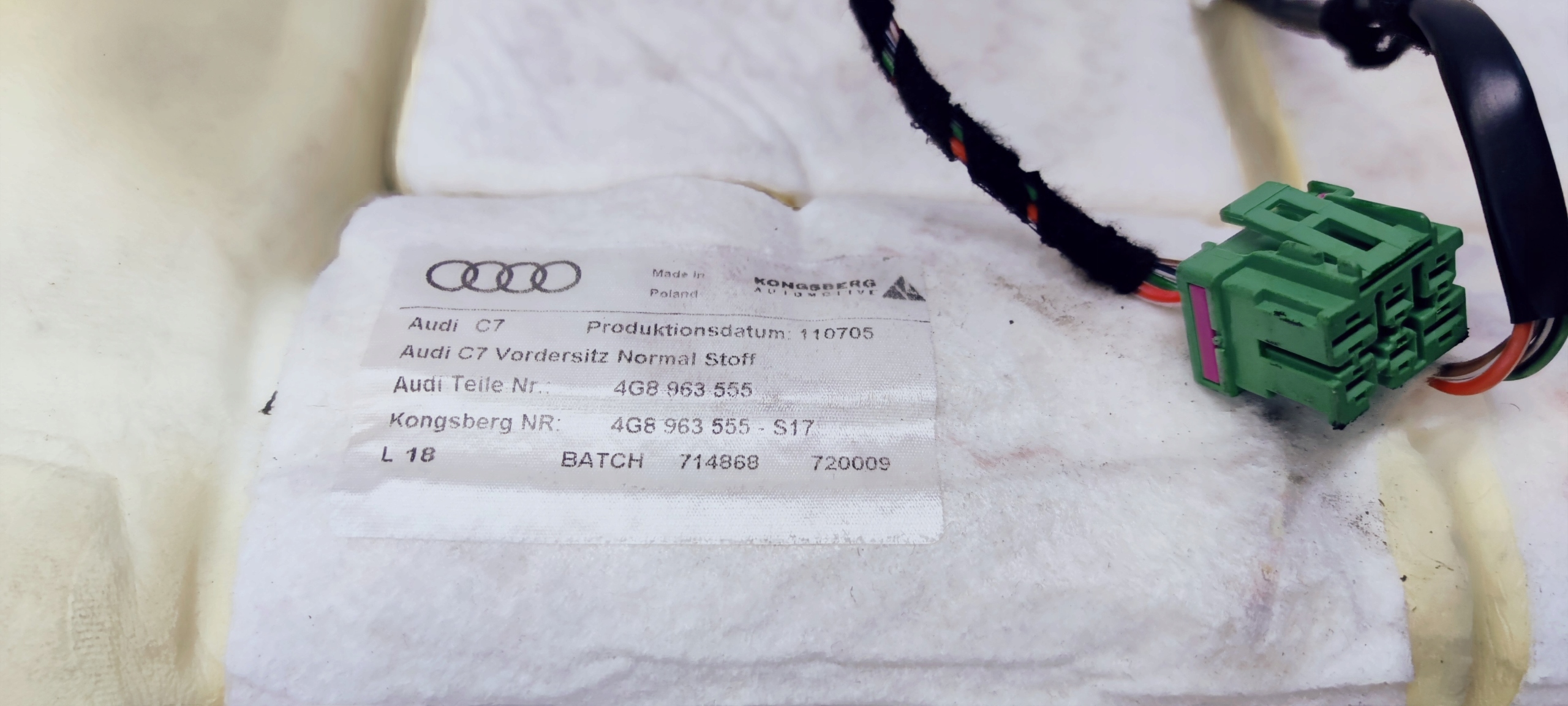 MATA GRZEWCZA SITZ DOL AUDI A6 C7 A7 4G8963555