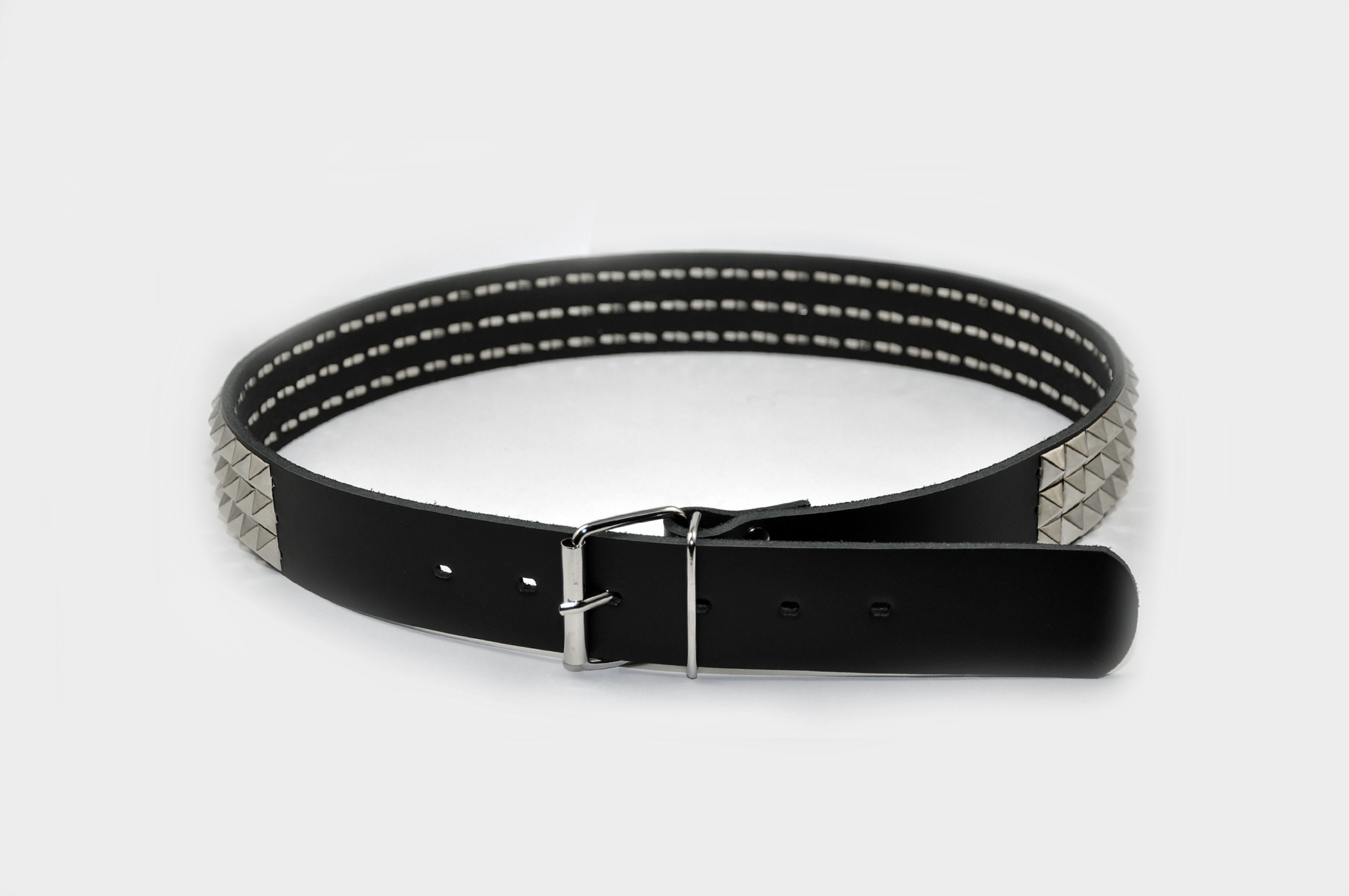 PASEK SKÓRZANY ĆWIEKI PIRAMIDKI rozmiar S Kod producenta 1103