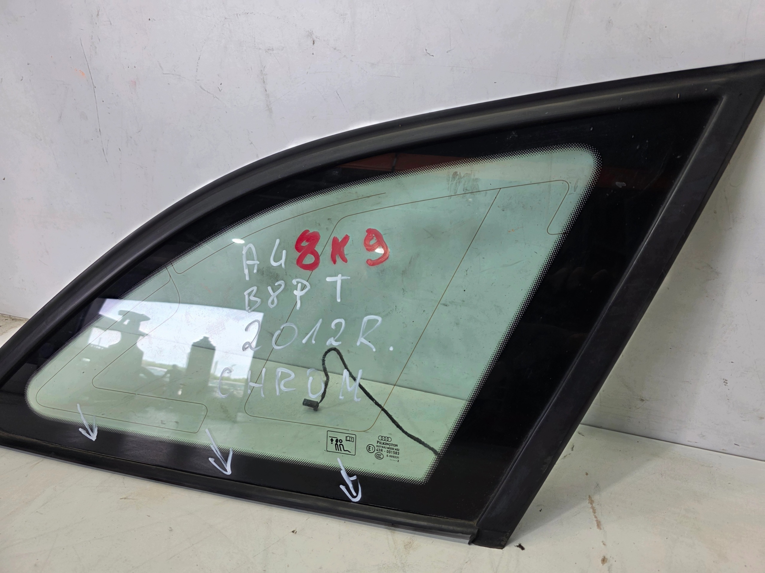 window bodywork AUDI A4 B8 AVANT KOMBI CHROM right rear part 2012 ROK