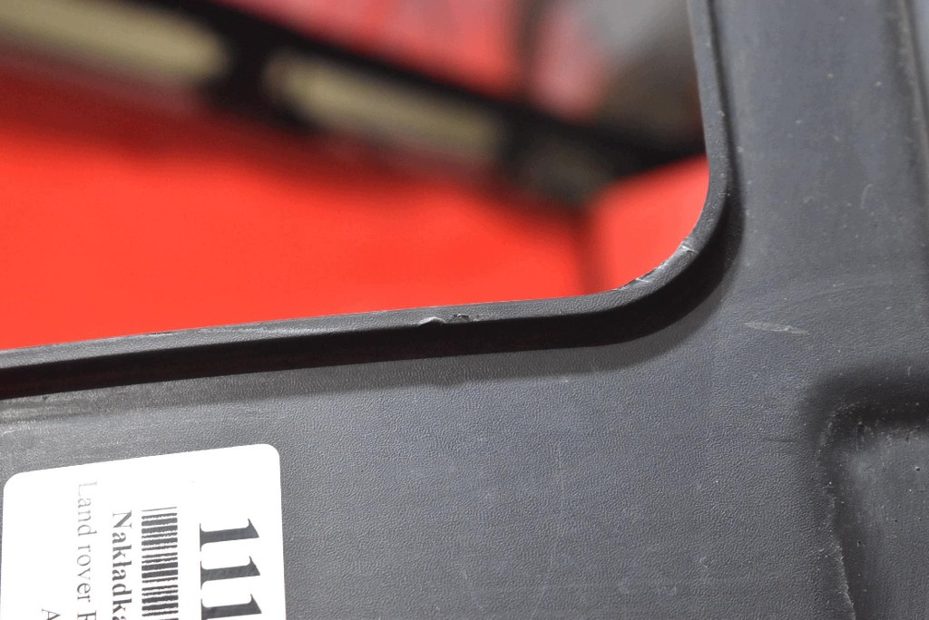 cap threshold right black CPLA-101D56-AA RANGE ROVER 4 IV L405 12-17