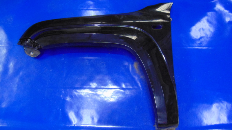 fender left front VW AMAROK and 10-21R