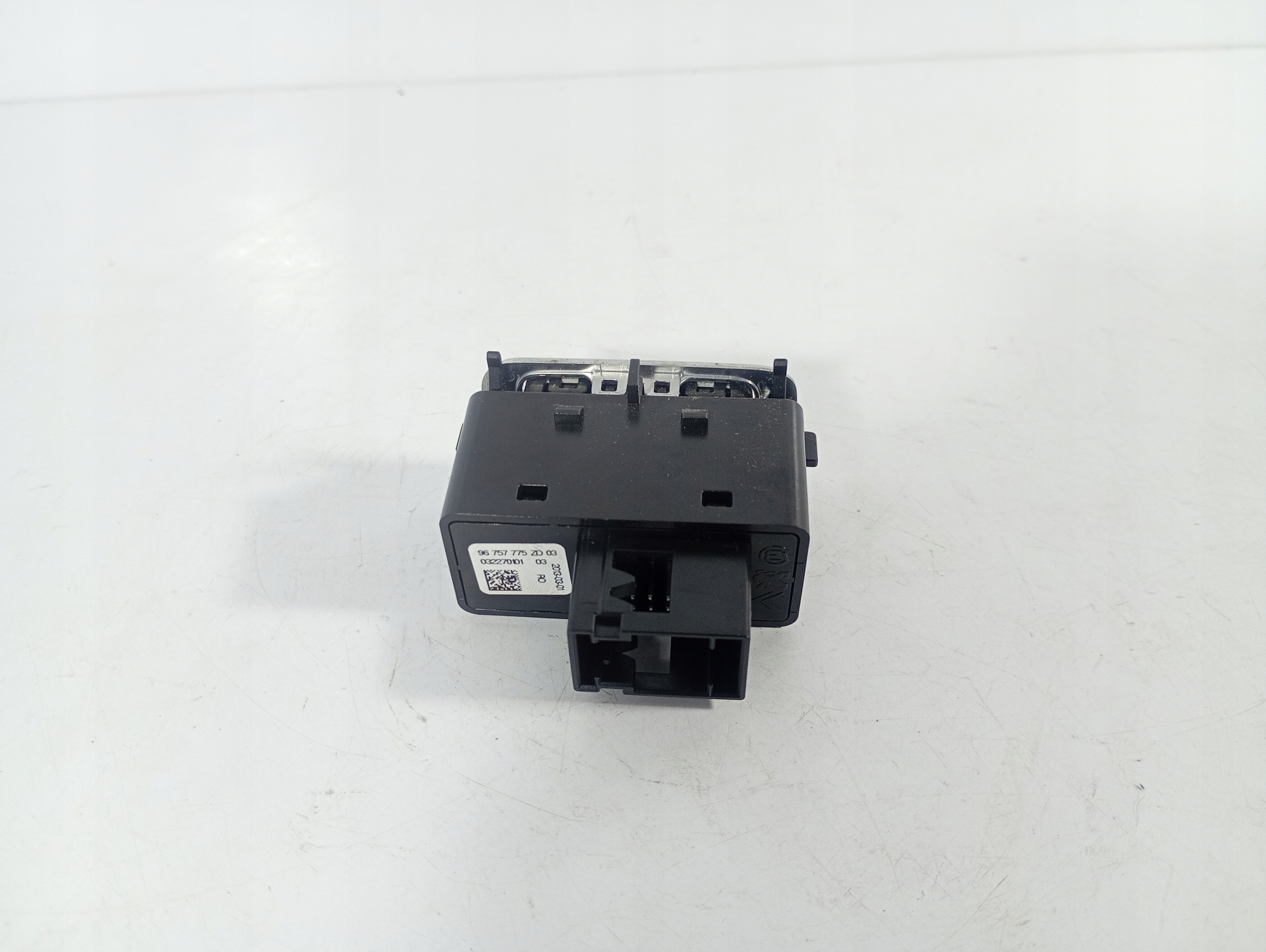 Peugeot 508 14-18 switch switch PANEL of a trim OE 96757775ZD
