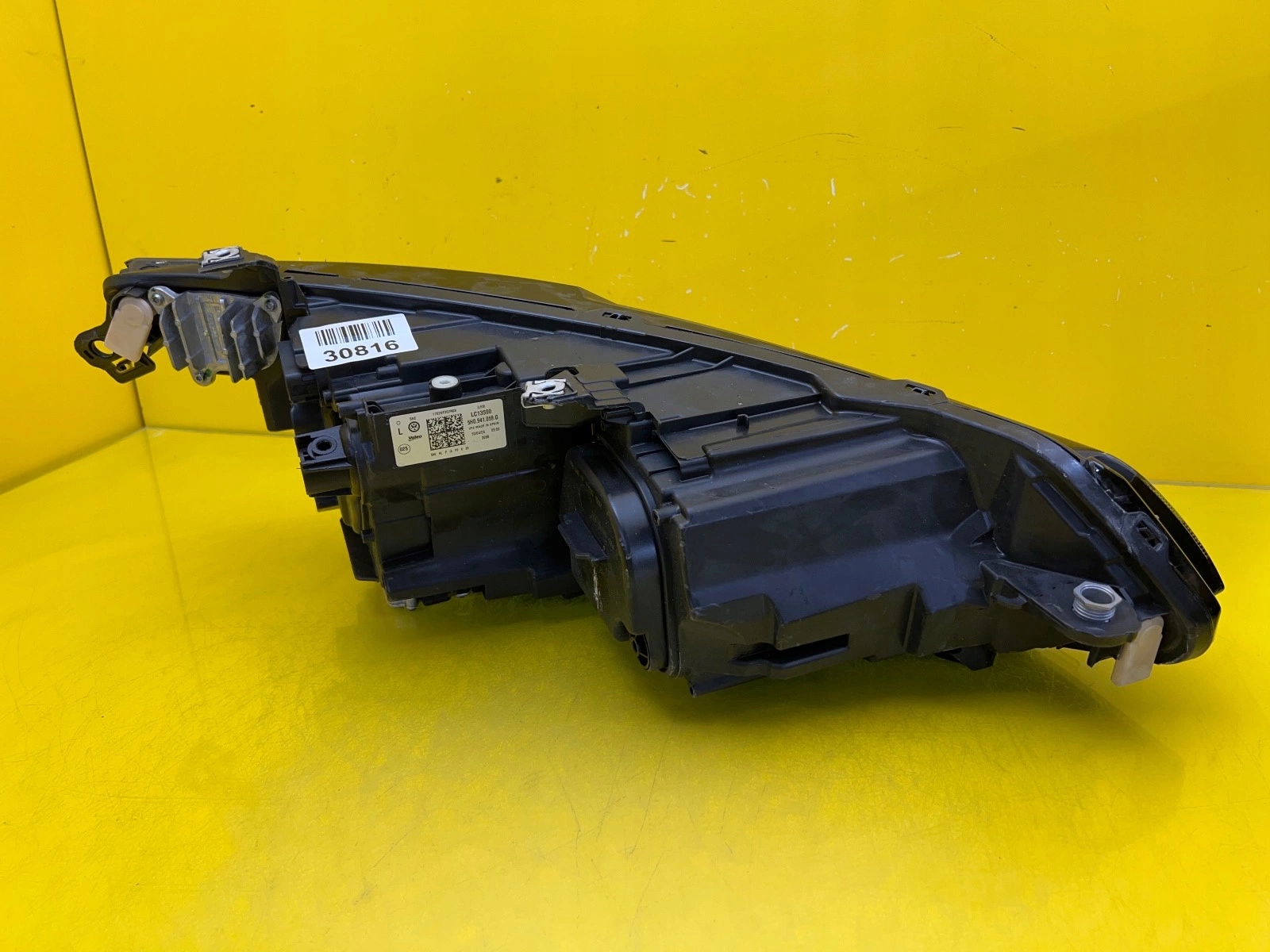 light left VW Golf VIII GTE USA Full Led Matrix front 5H0941059G