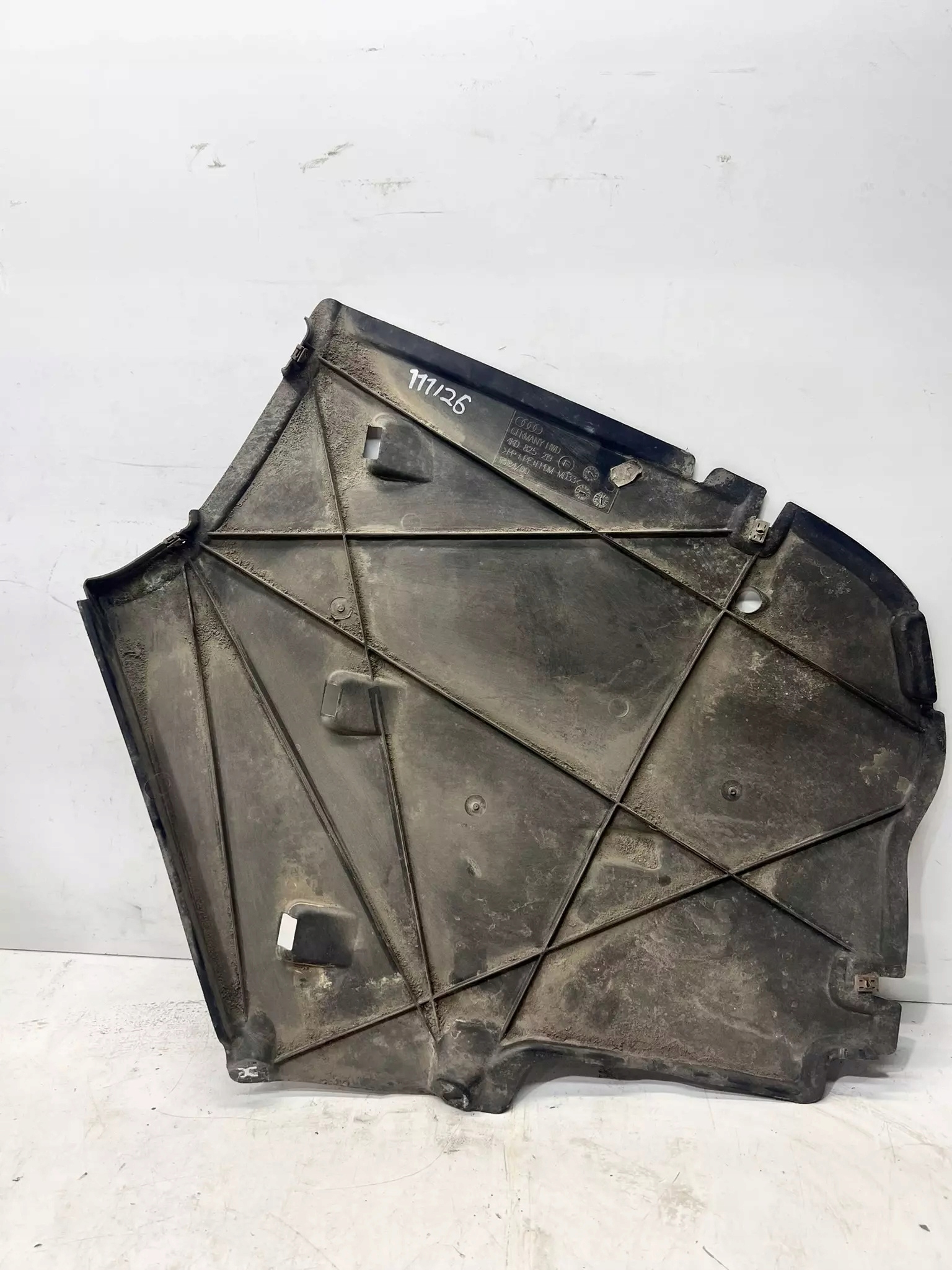 cover chassis rear AUDI A6 C8 4K0825219F 111/26