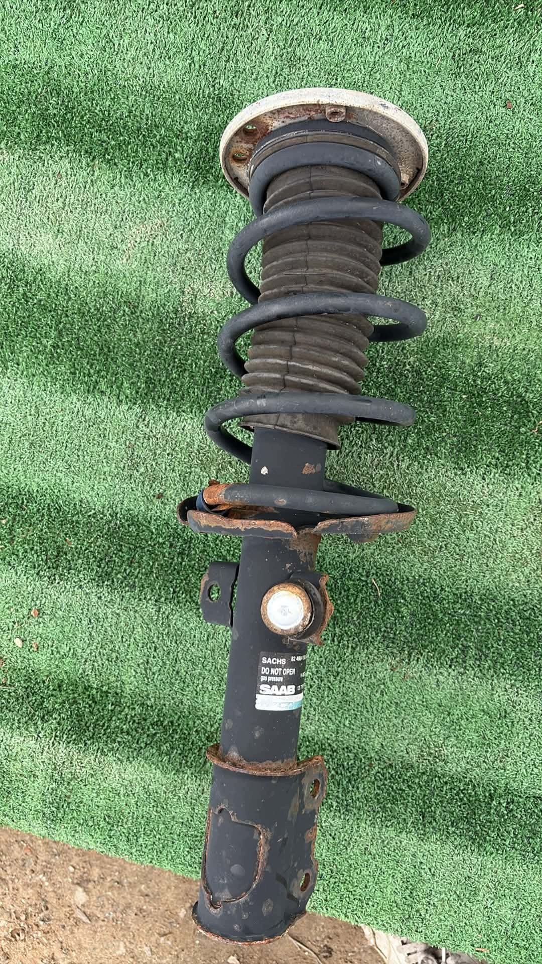 Saab 9-3 93 02-11 shock absorber front front McPherson spring 12773310