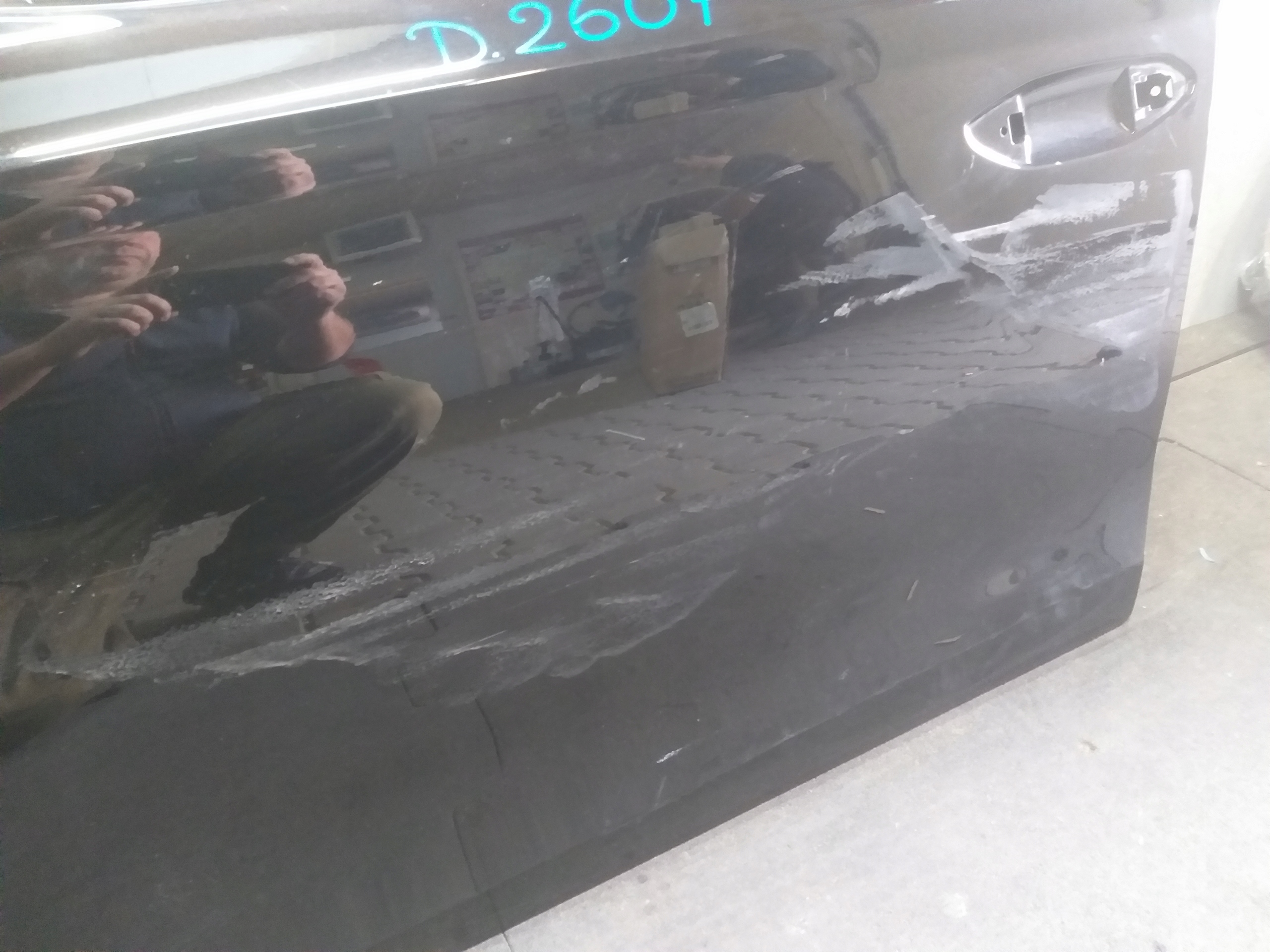 DOOR FRONT LEFT SKODA OCTAVIA IV 4