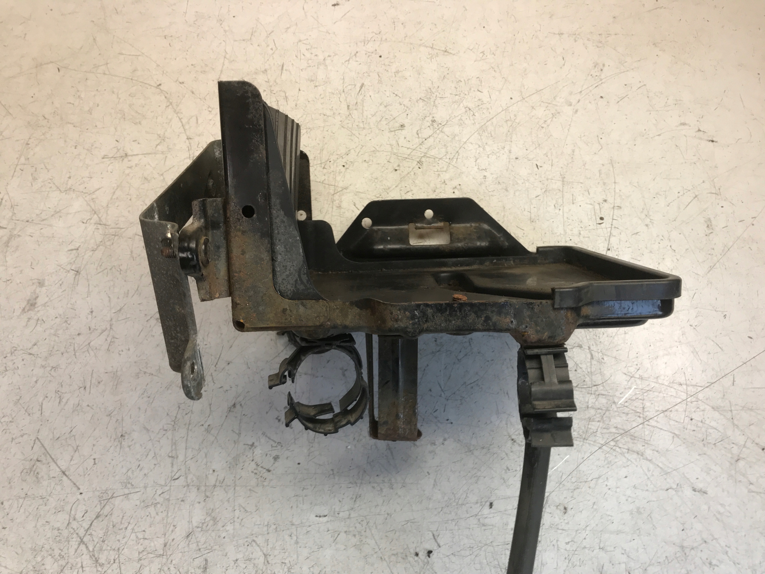 držač akumulatora FIAT PANDA II