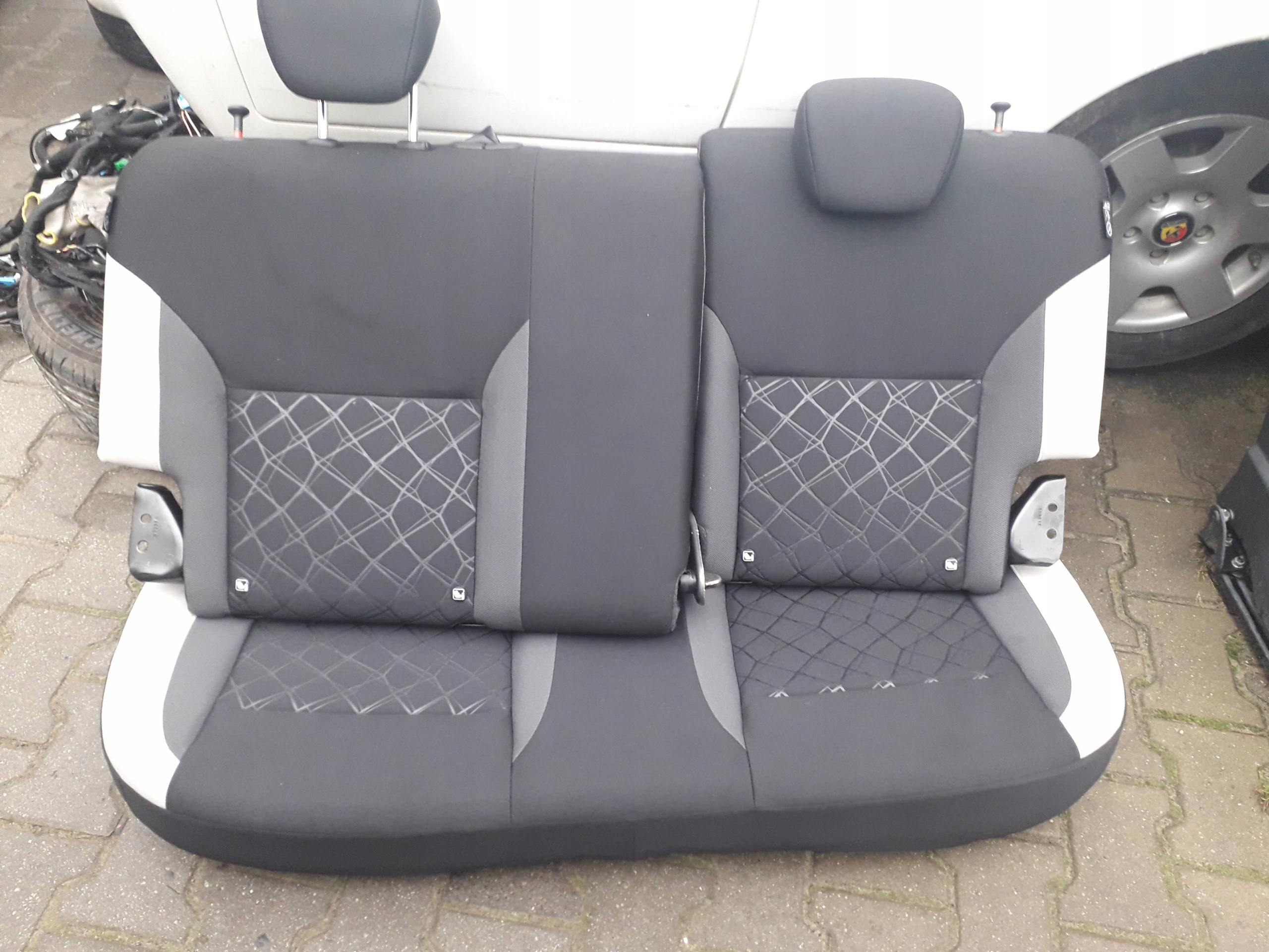 СИДІННЯ ЗАД. ЗАДНЯ NISSAN MICRA K14 17-