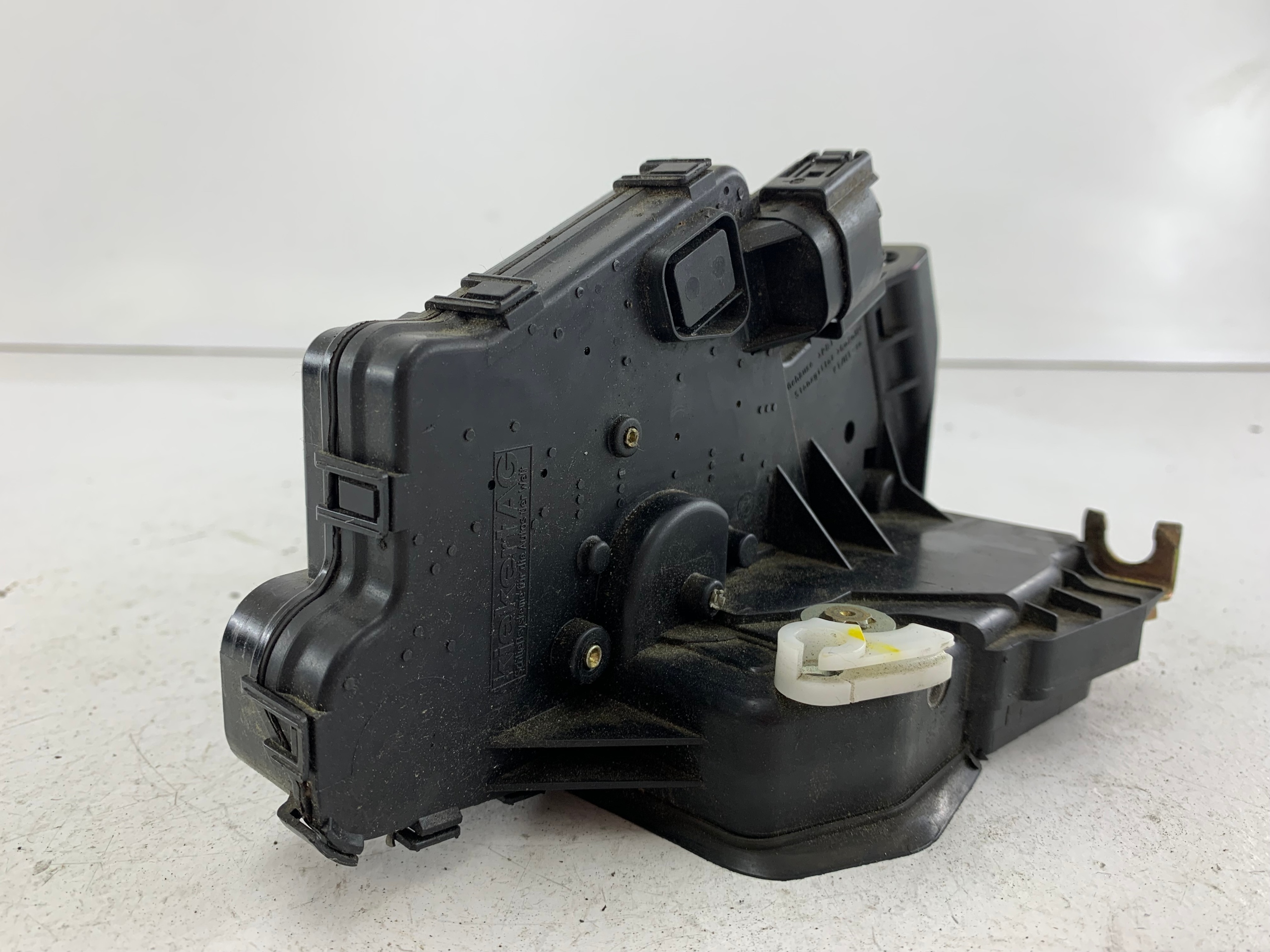 BMW E46 lock door right rear part 246HTR