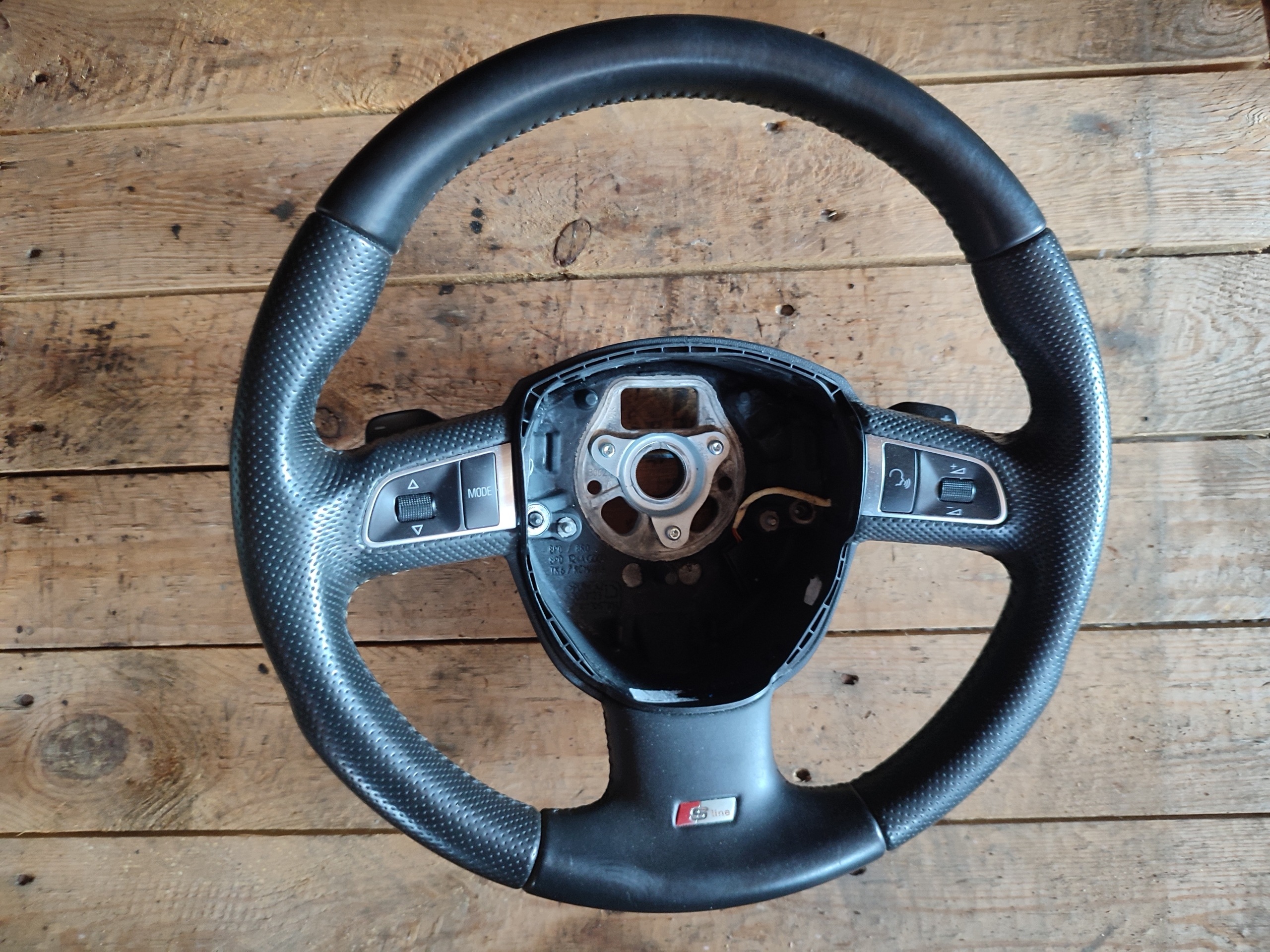 steering wheel, Audi Q5 8R S- LINE with shifting 8R0124A