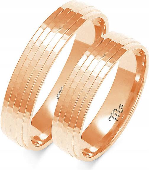 Svatební zlaté jemné snubní prsteny 14K 585, rok 23 24 25, výjimečná zlatá kolekce