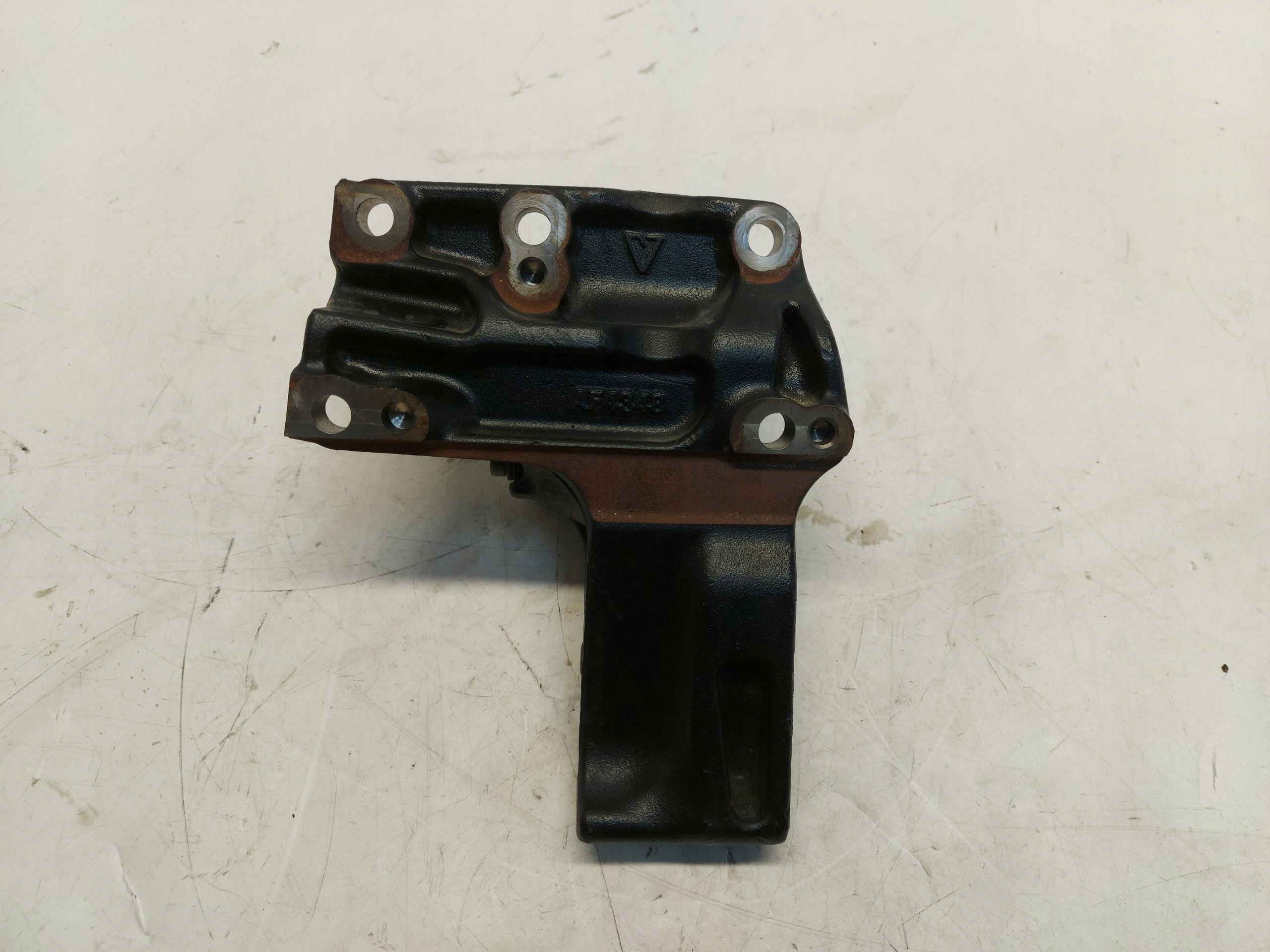 Peugeot 408 GT P54 Support Demi axe 9824092680