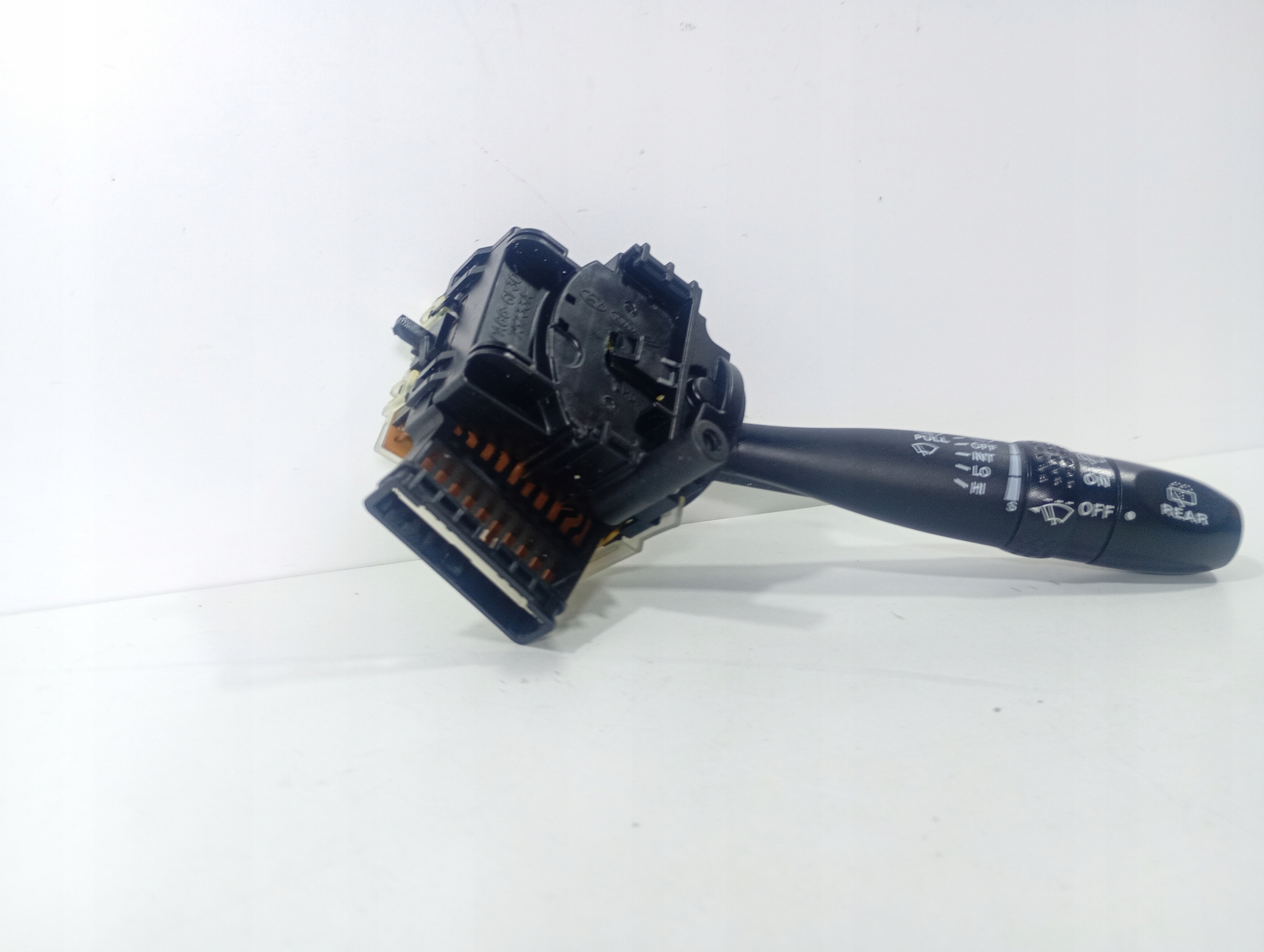 Hyundai Getz 02-11 switch switch MANETKA of wipers OE 75733A
