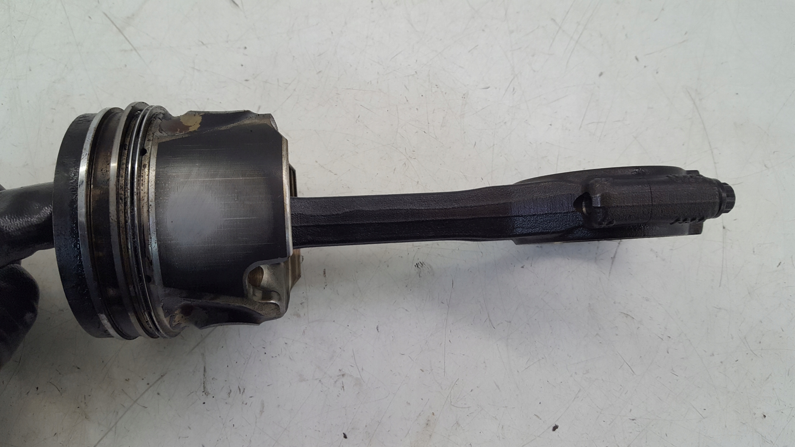 piston connecting rod VW T5