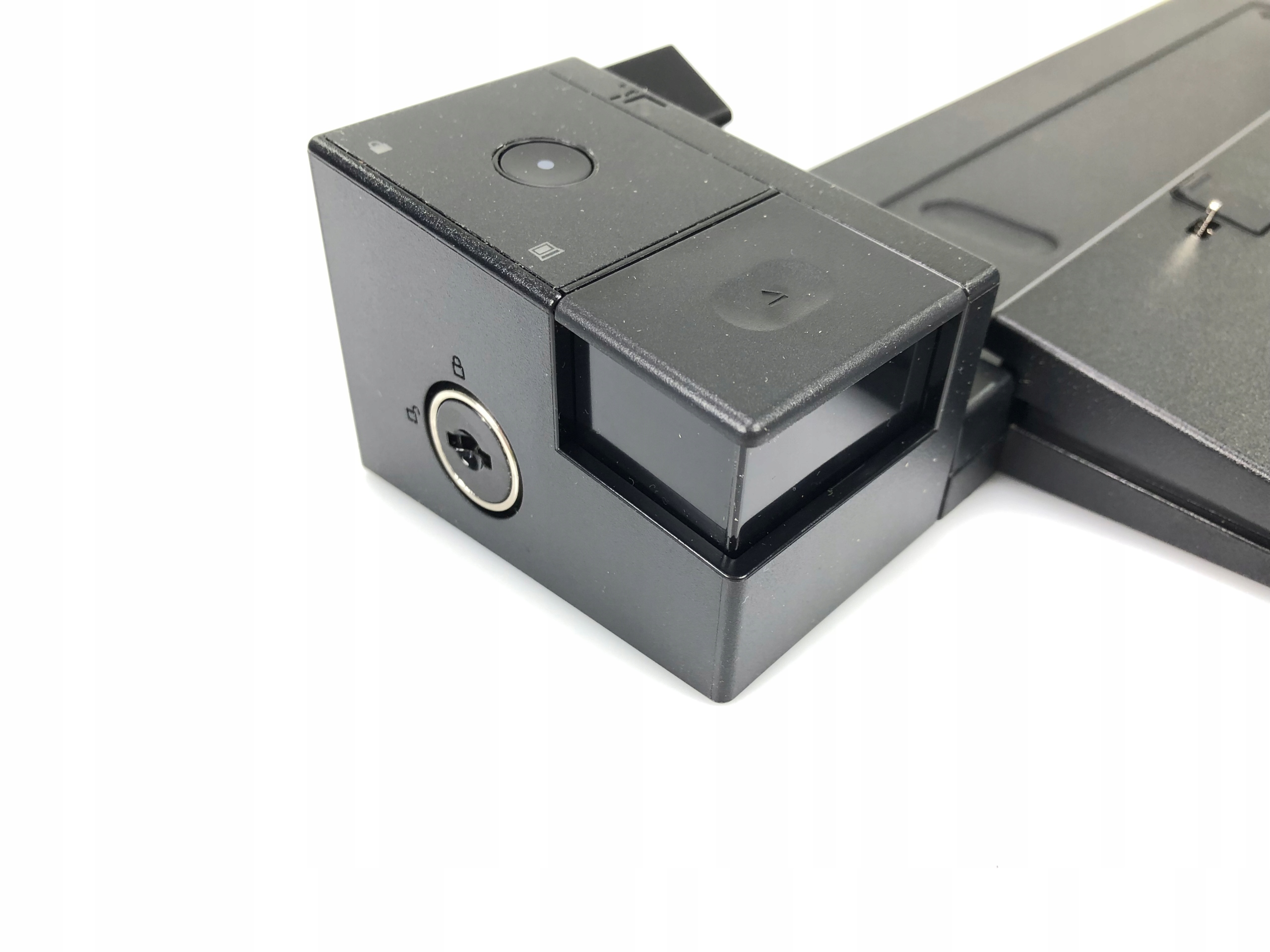 Stacja dokująca ThinkPad Pro 90W 40A1 (40A10090EU) + zasilacz Lenovo 90W Interfejs USB 2.0 USB 3.0