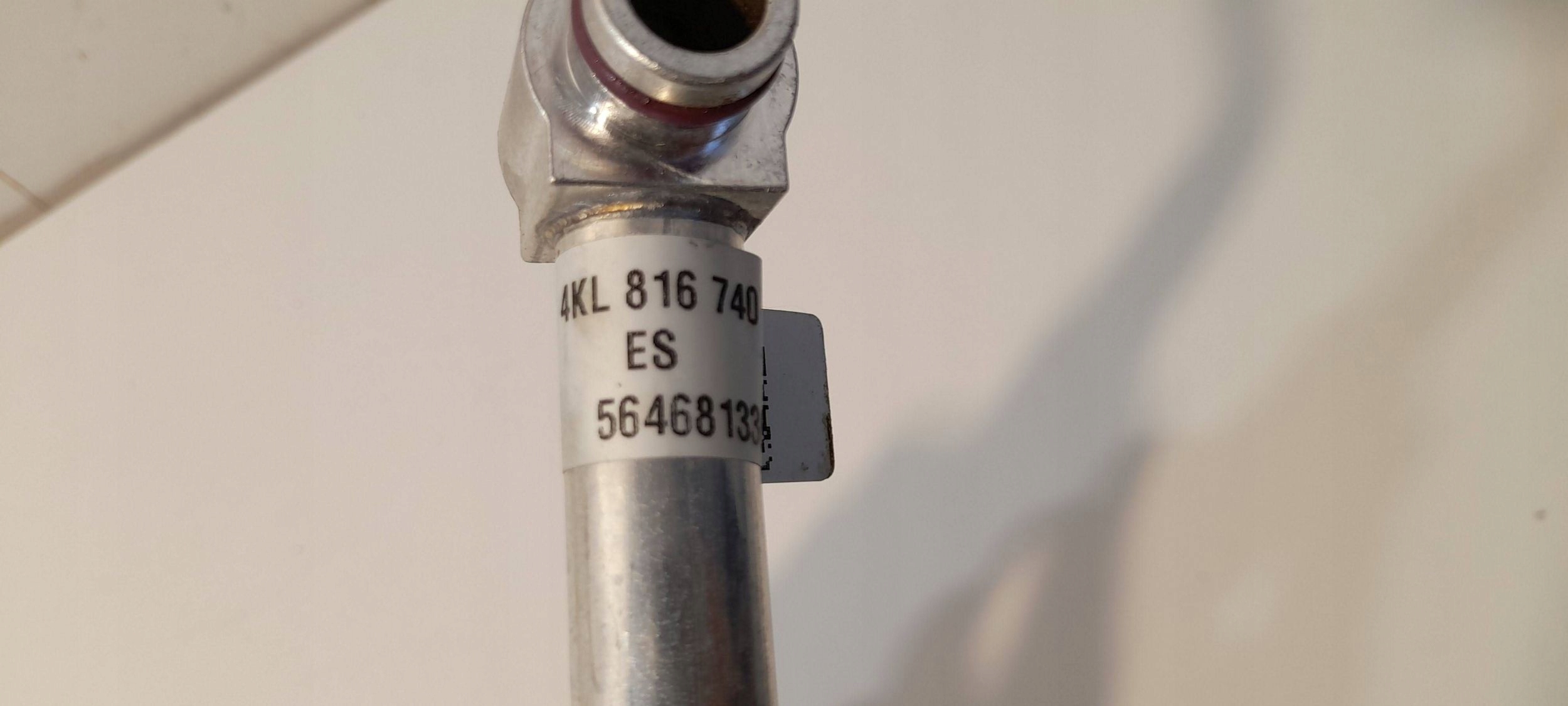 Audi e-tron tömlö / vezetö a klímának A/C 4KL816740 (AR31)