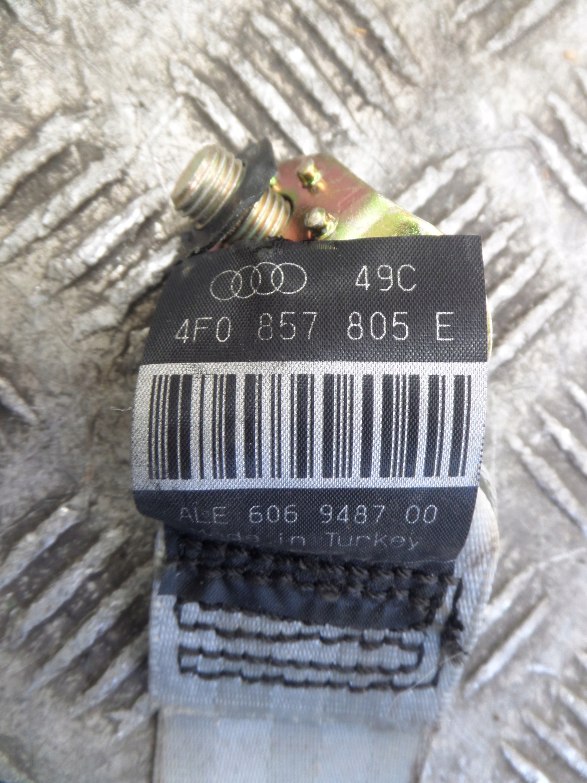 Gurten Sicherheits heck AUDI A6 C6 4F0857805E