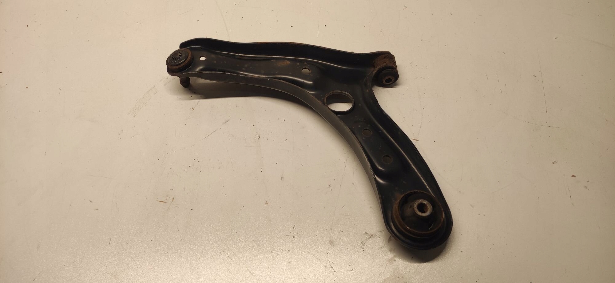 KIA RIO IV V arm right front front original 17-24