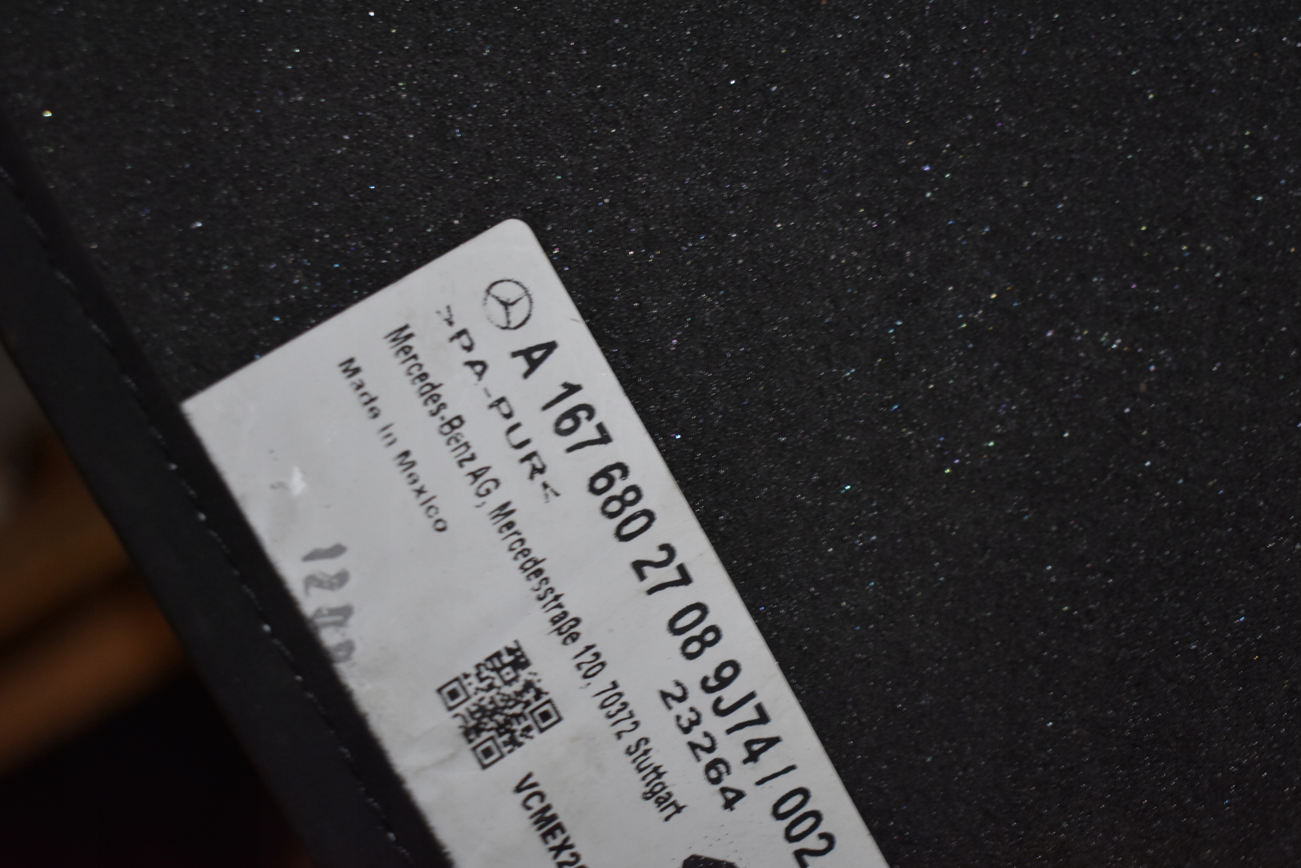 IDEALNY mat WELUROWY MERCEDES W167 1