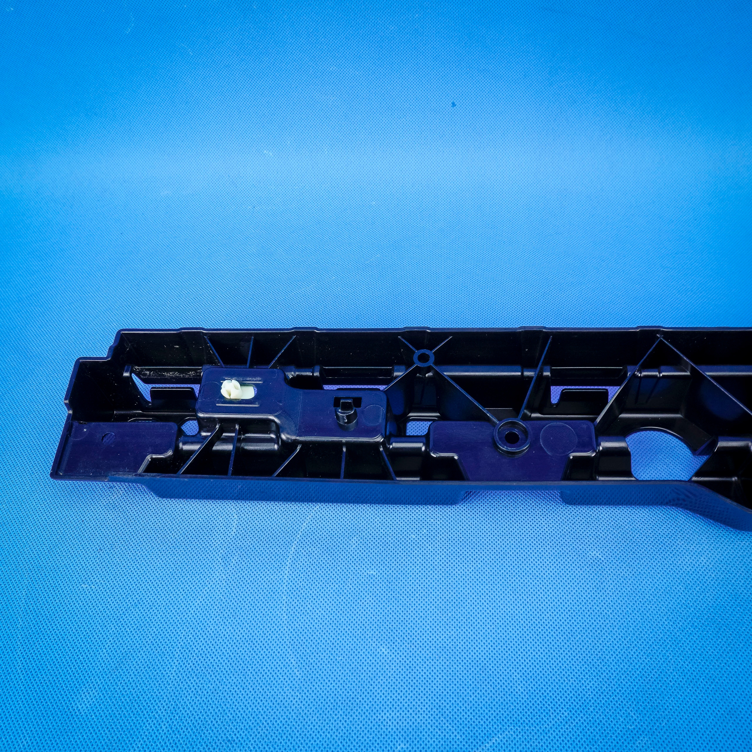 Support Support plaque Couvertures progowej praw BMW 5 G30 M 51777387344 7387344 59km