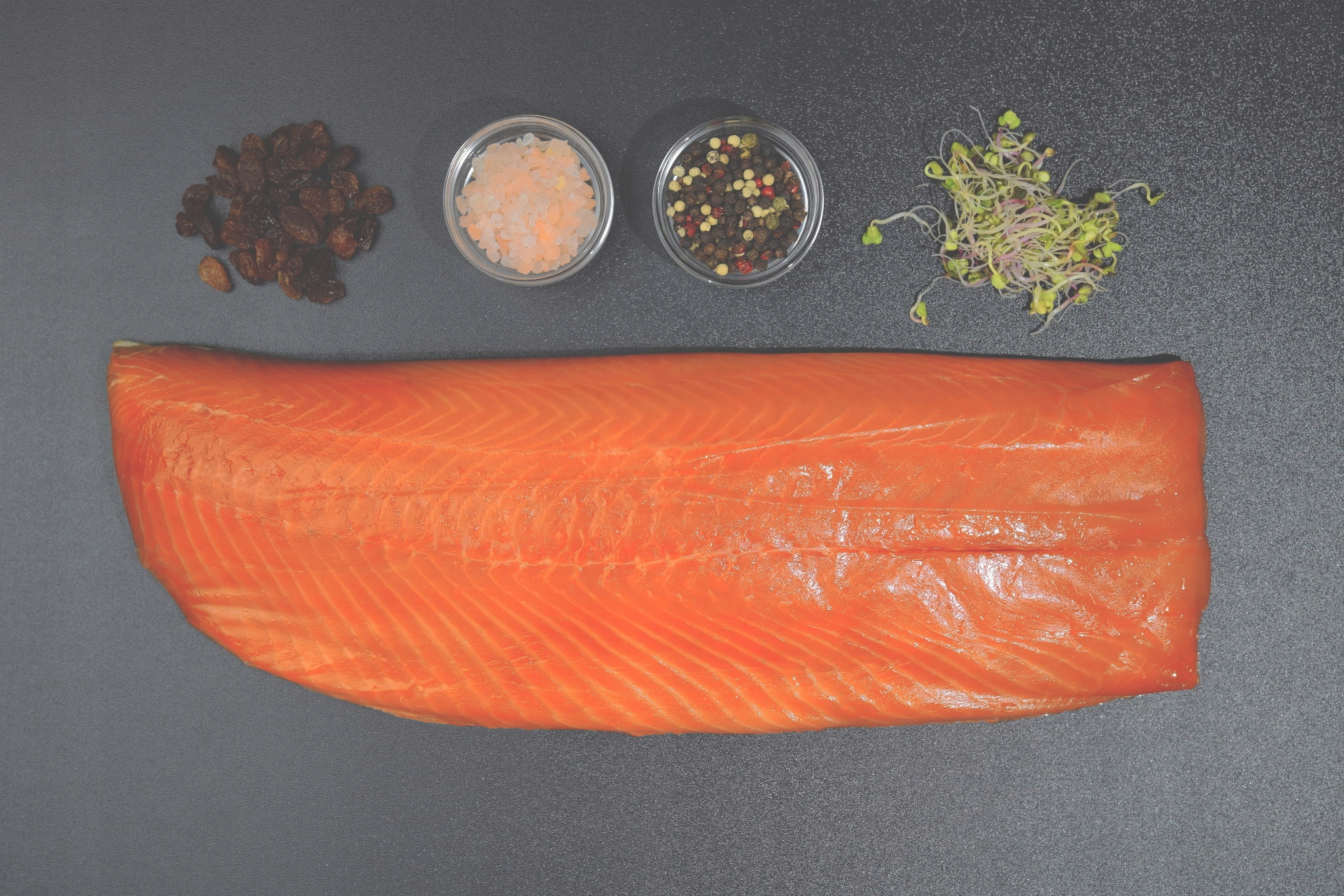 Levně Losos uzený za studena