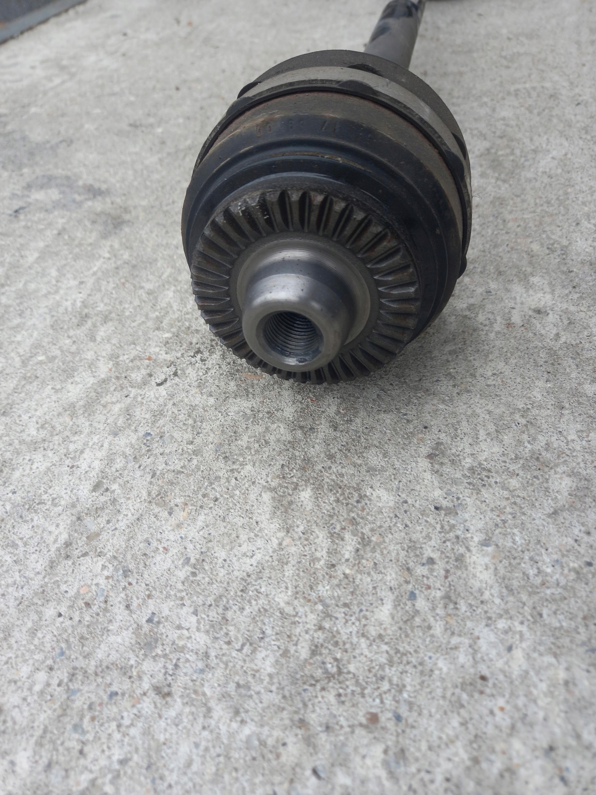 semi-axis right rear part BMW SERIA 5 G30 G31 8664046 B47
