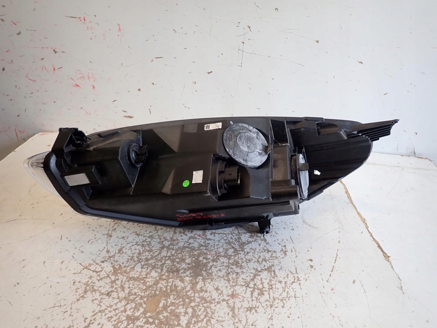 light front front right FORD FIESTA MK8 2017