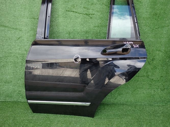 MERCEDES GLK W204 204 door left rear. rear part