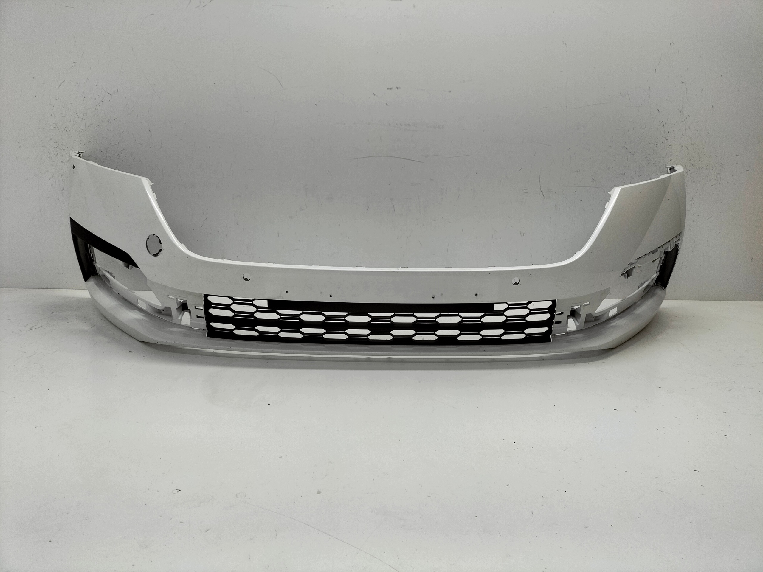Frontstoßstange vorne SKODA OCTAVIA 4 IV 19