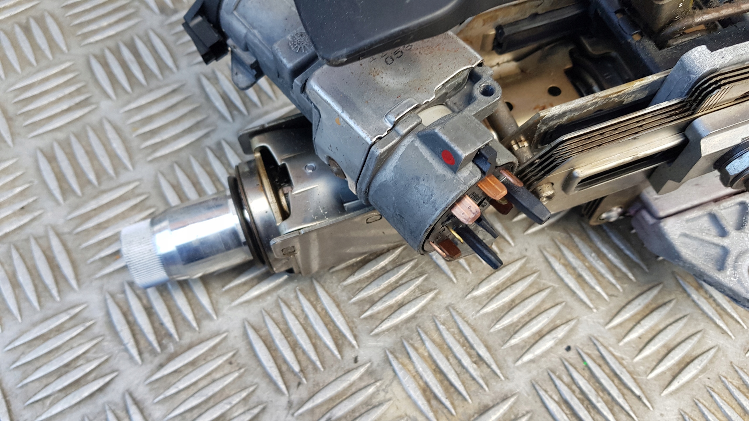 AUDI A4 B6 1.9 tdi computer ignition key 038906019JP