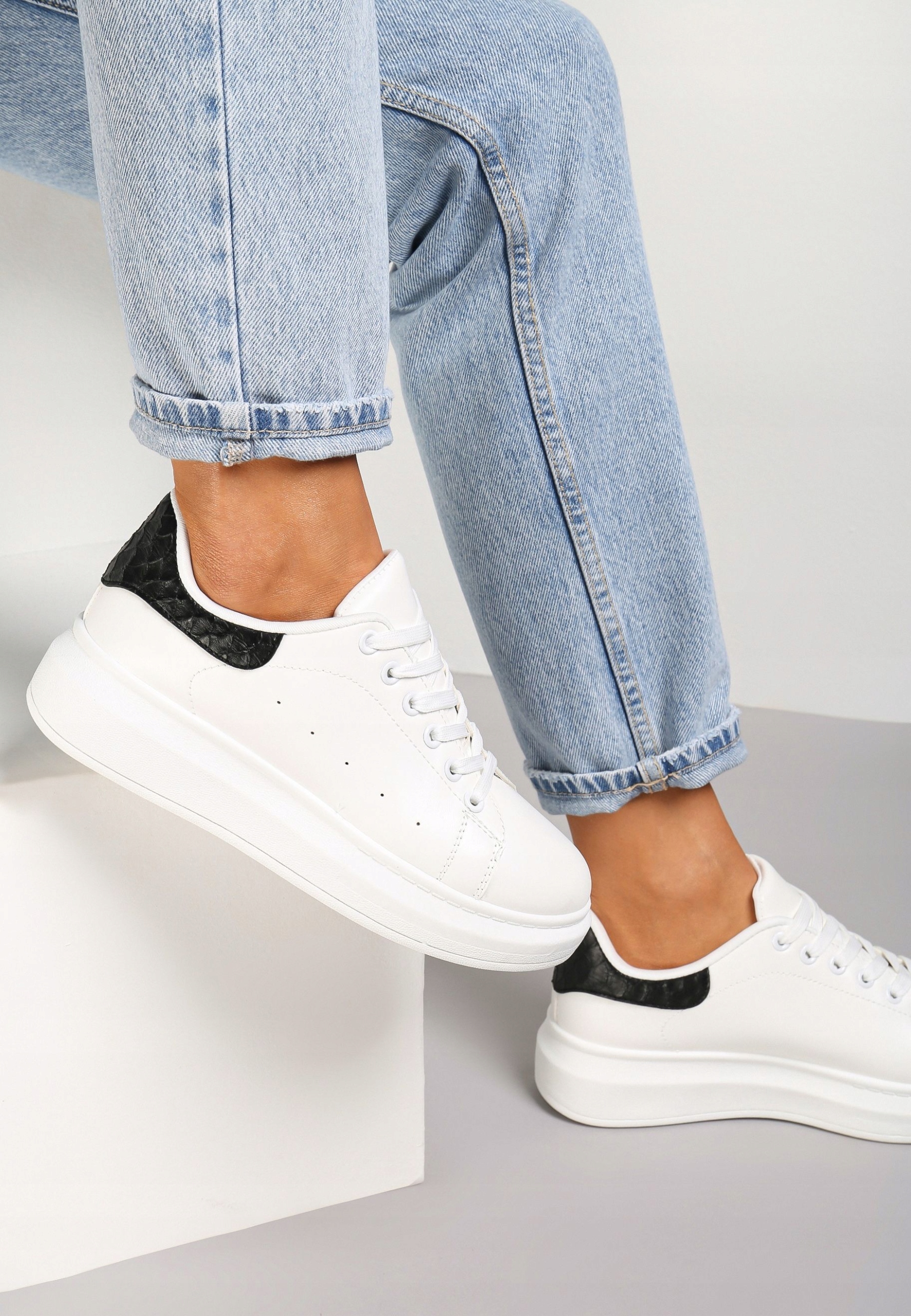 Biało-Czarne Sneakersy 41 Marka Vices