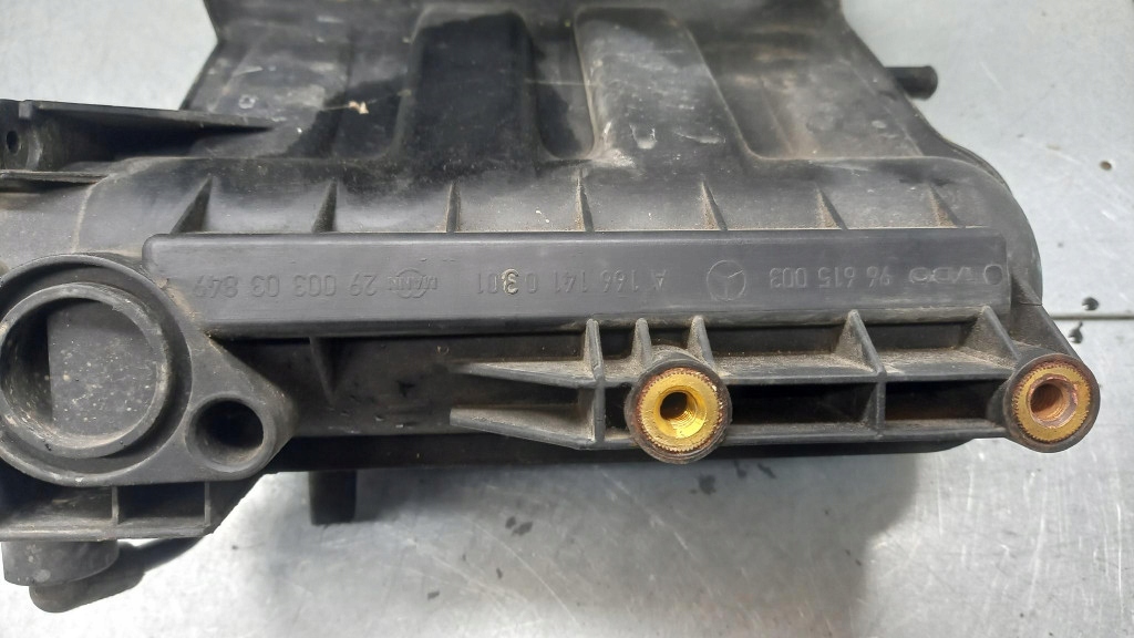 коллектор Впускный MERCEDES A140 1W168 99R