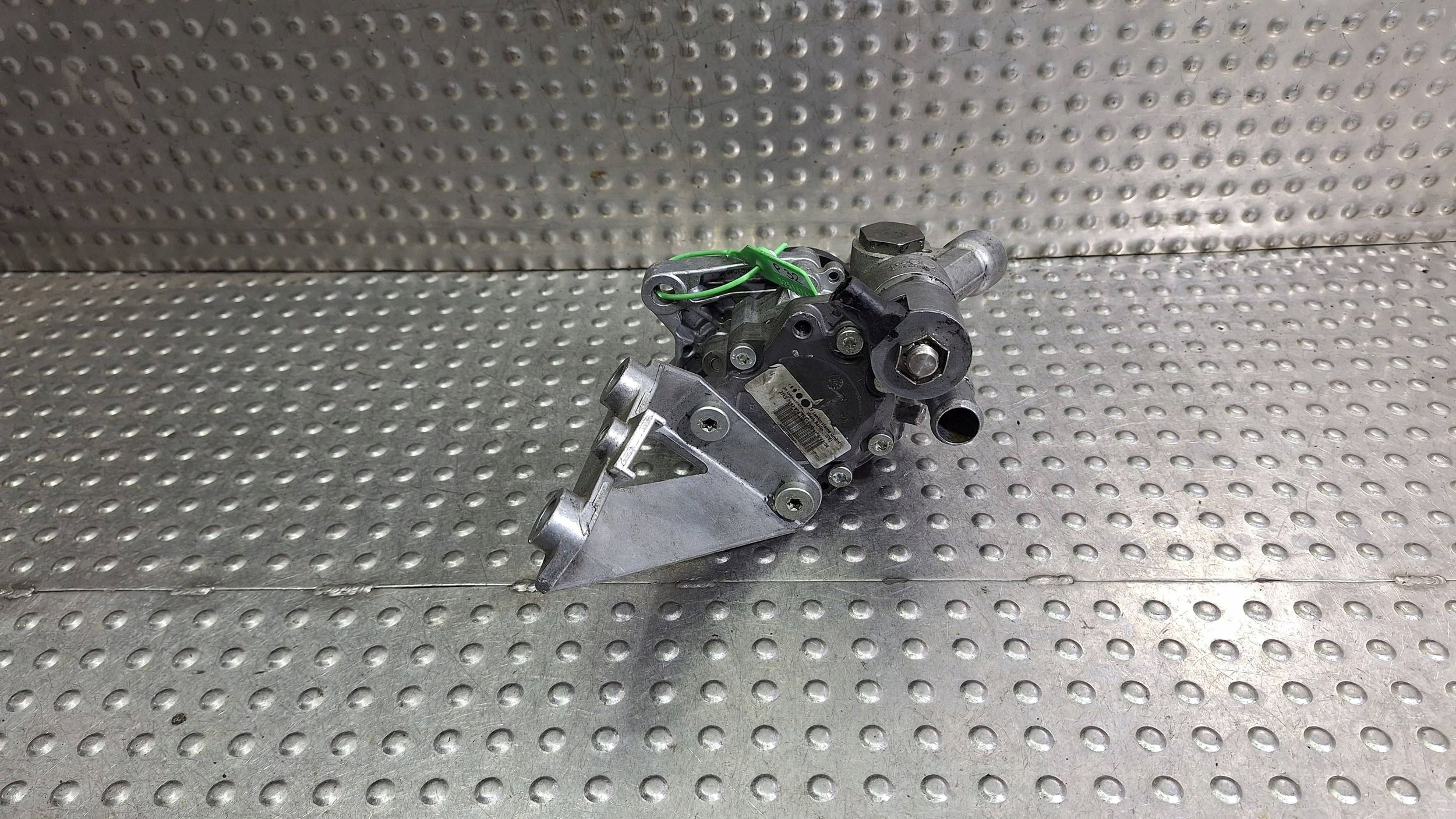 servo pumpa 6769766 6762178 7697974105 BMW SERIA 5 E60 E61 E63 E64
