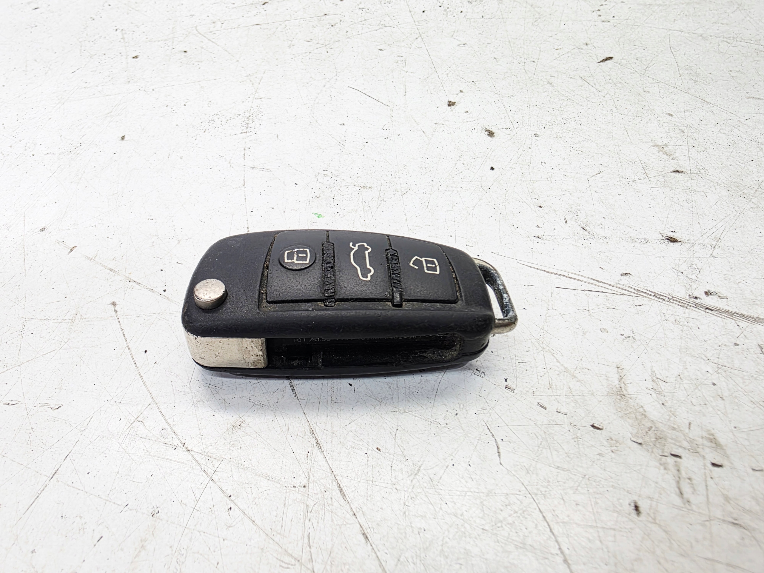 key PILOT SCYZORYK AUDI A6 C6 Q7 4L 4F0837220AK 16Q7