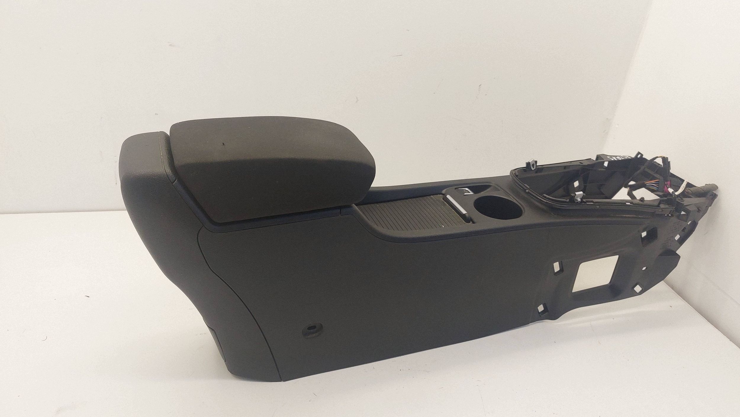 OPEL ASTRA IV J TUNEL central armrest 09-15R