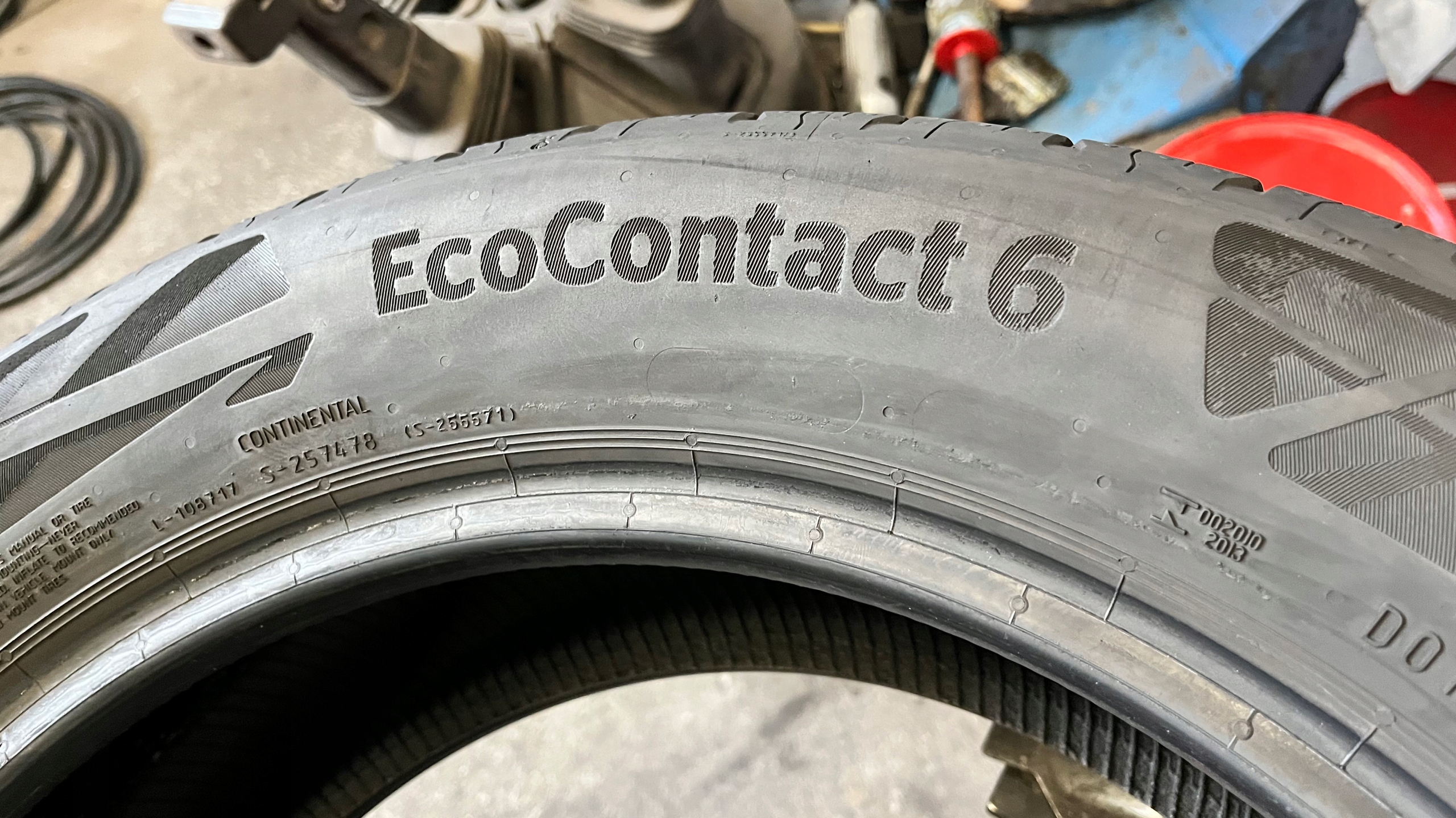 2 tyres summer 215/55R17 Continental EcoContact 6 6mm 2022r