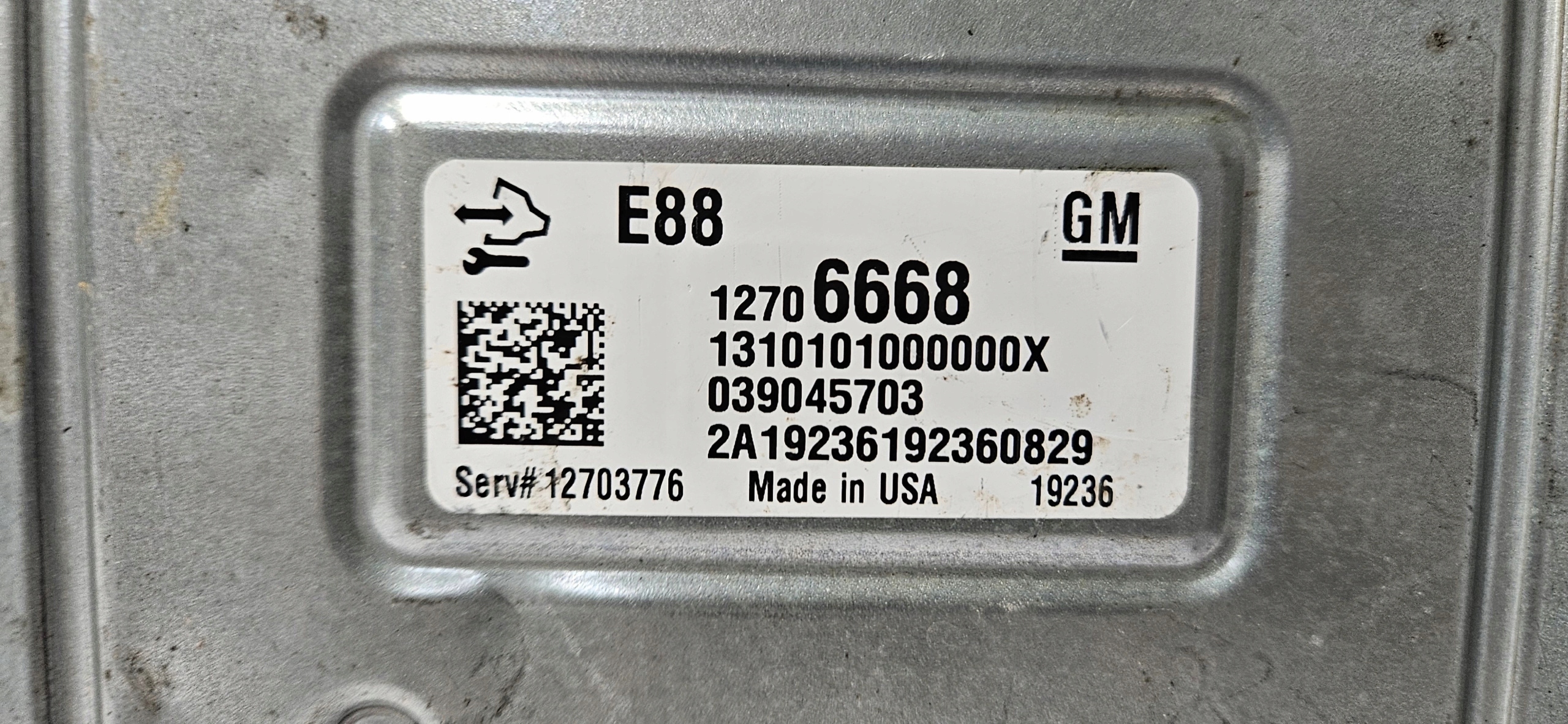 computer of the engine ECU OPEL ASTRA V K 1.2 12706668