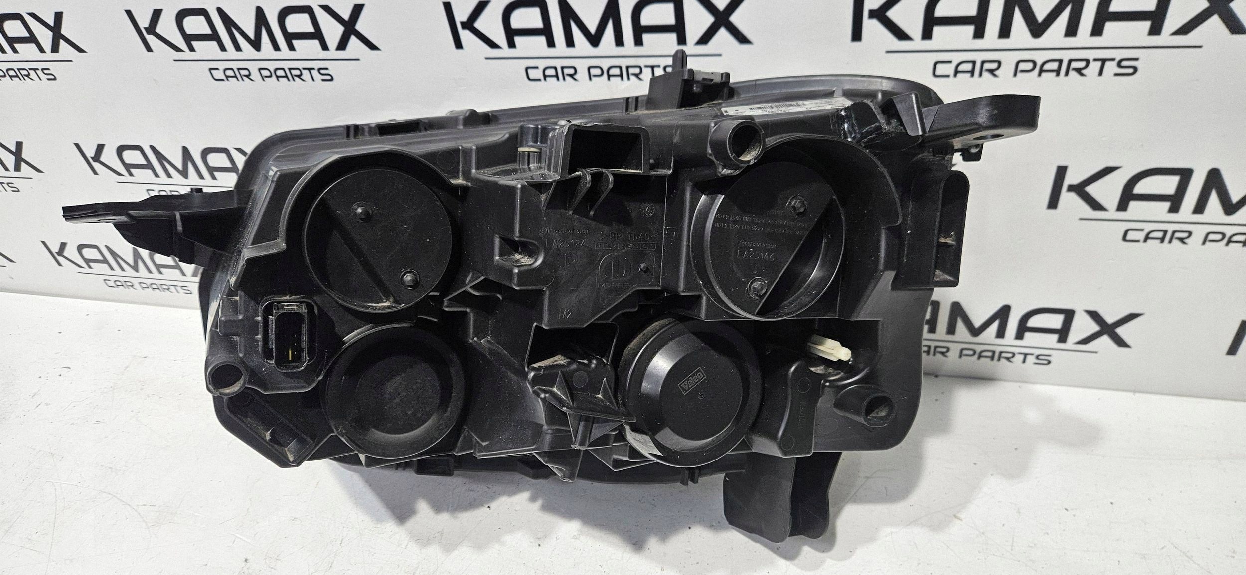 Reflektor left side Toyota ProAce City 9854066780