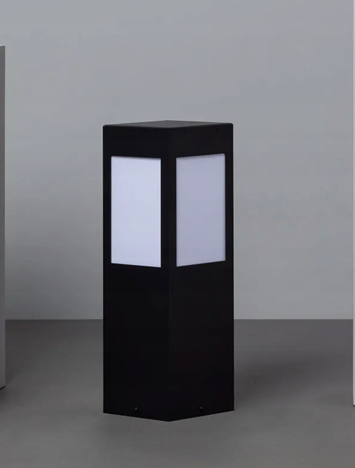 Solární Led zahradní sloupek 40 cm se senzorem