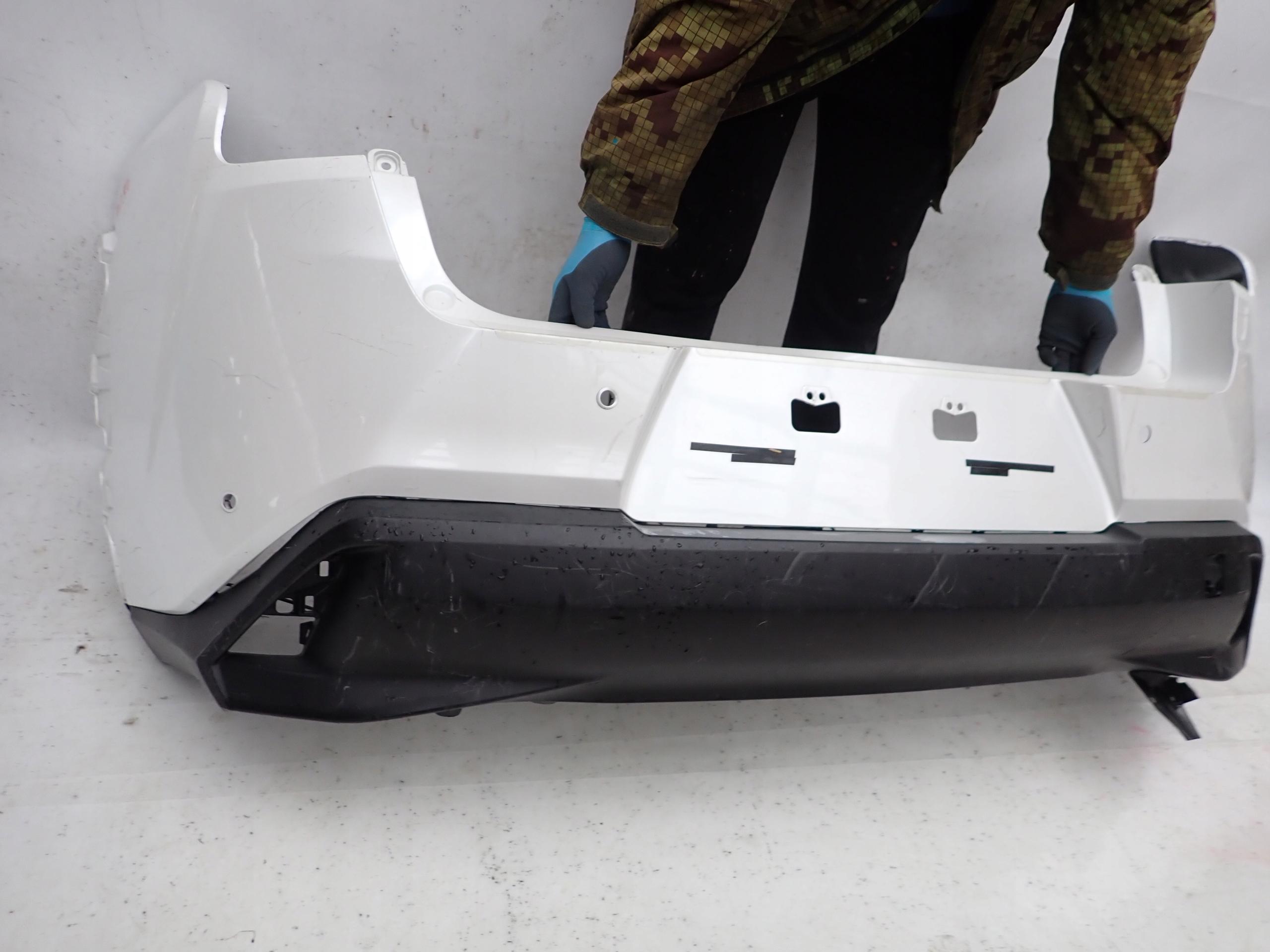LEXUS UX 18-> bumper rear part rear PDC