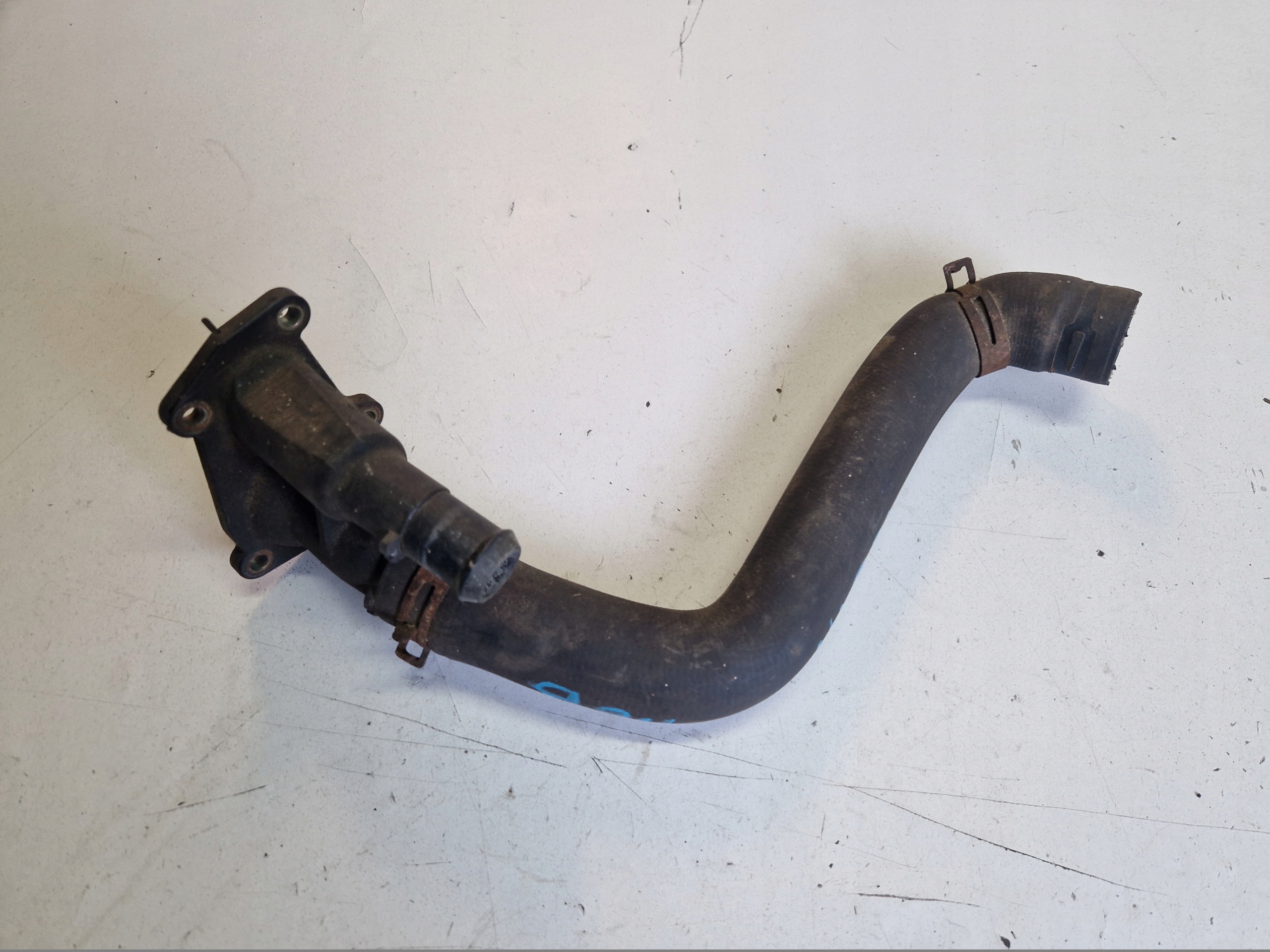 FORD FOCUS MK2 1.6 Essence Boîtier thermostat 2S6Q-9K478-BA