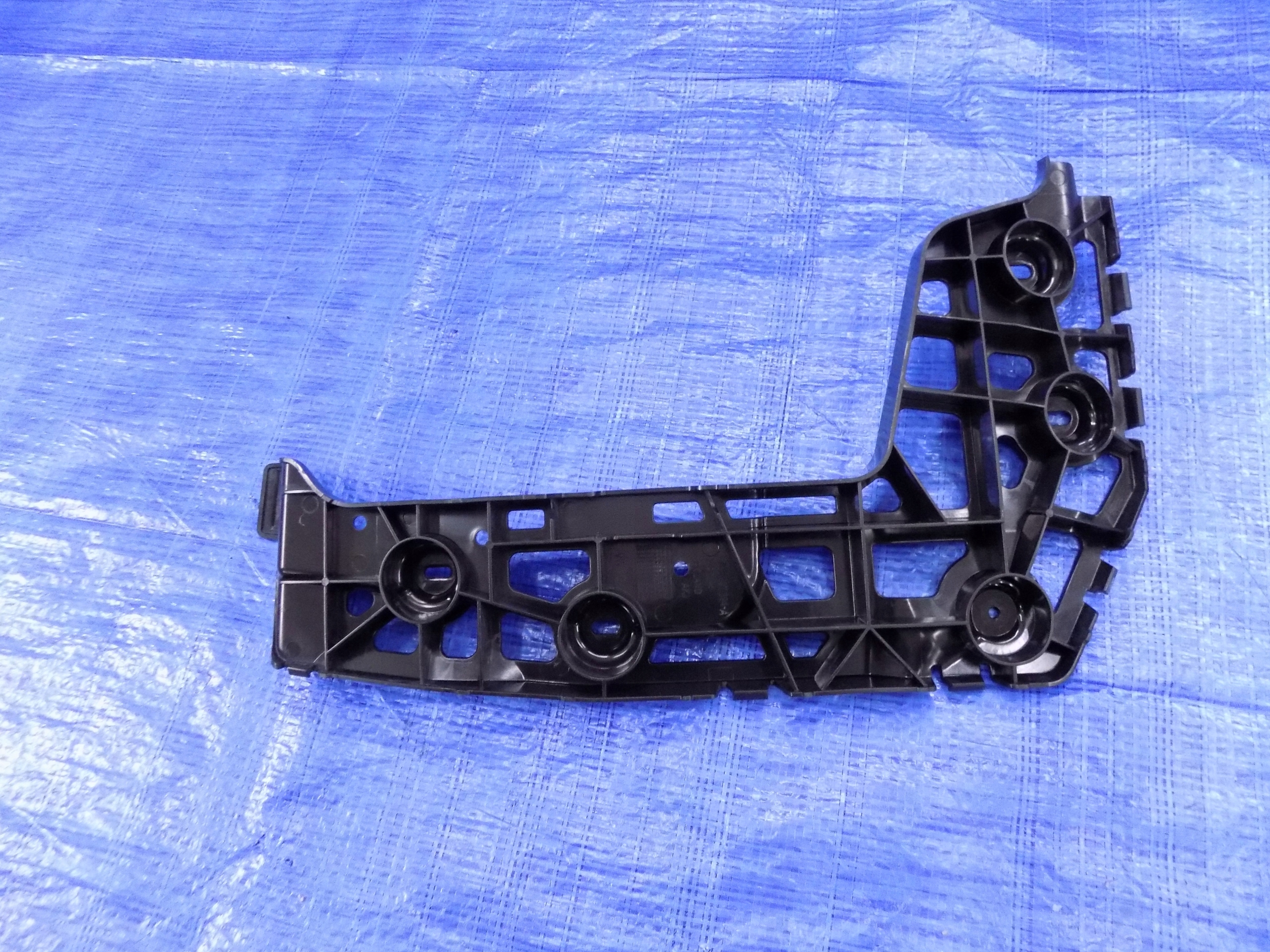 bumper bracket right rear part VW CRAFTER II MAN 2,0TDI