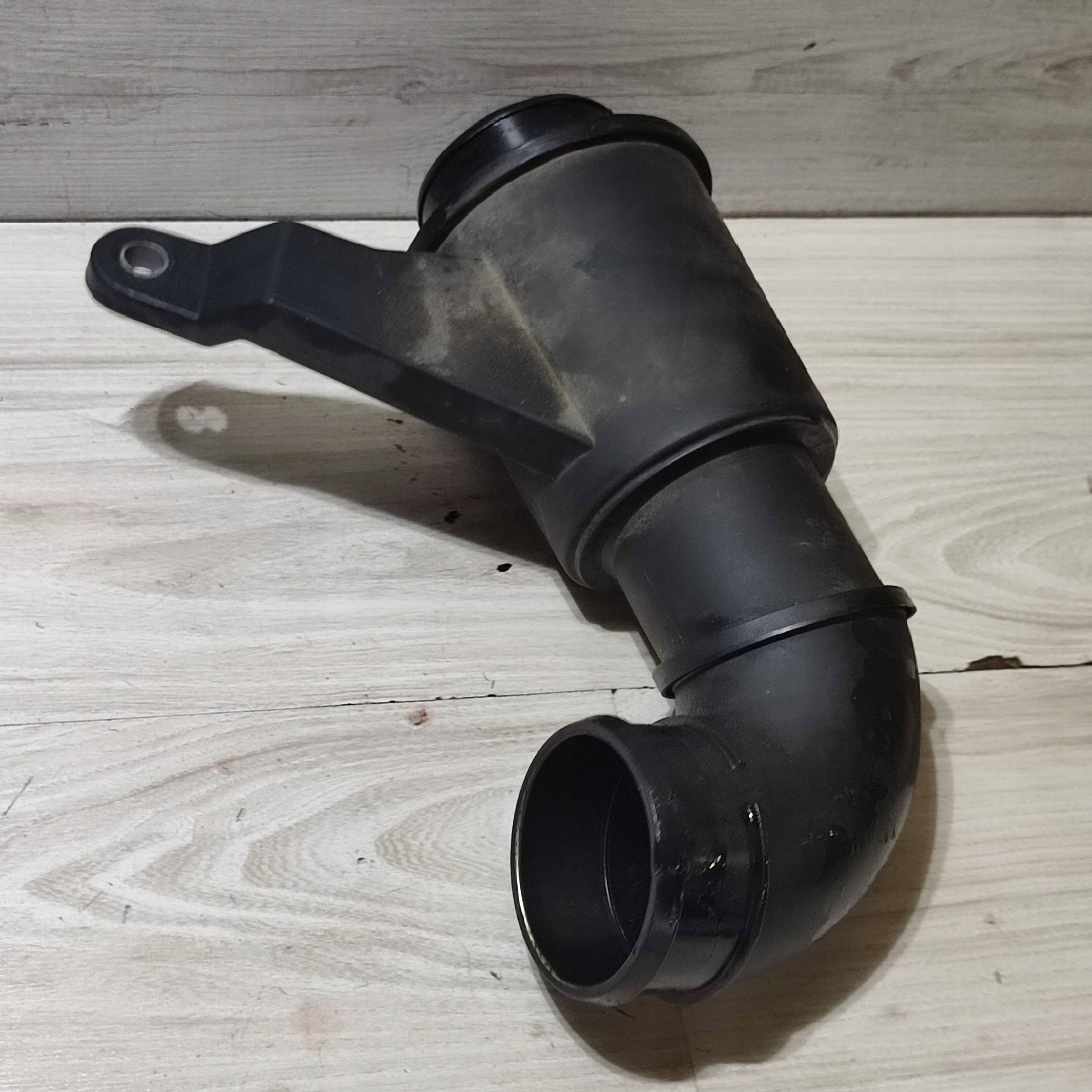 pipe dolotowa Jaguar F-Pace 13877B