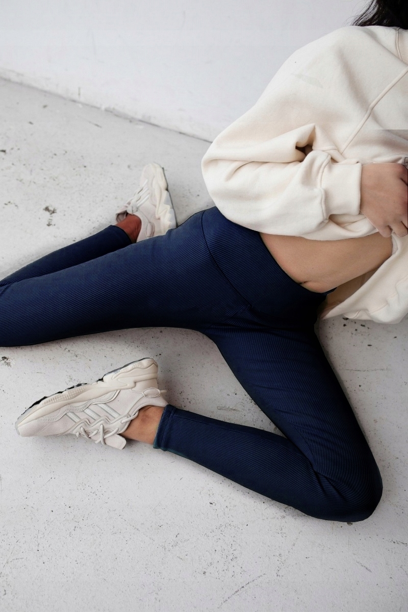 LEGGINSY z WYSOKIM STANEM PRĄŻKOWANE MODELUJĄCE BAWEŁNA KRYJĄCE - 908 L/XL Marka Distribution4you