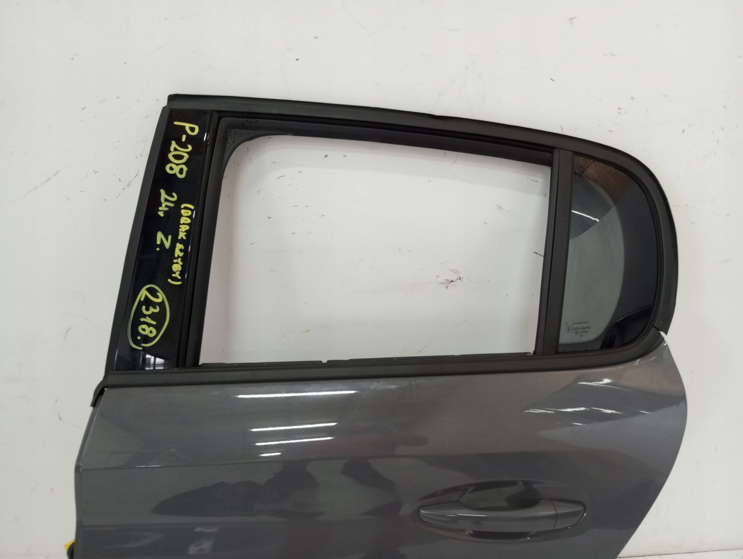 door left rear. PEUGEOT 208 24R BSZ