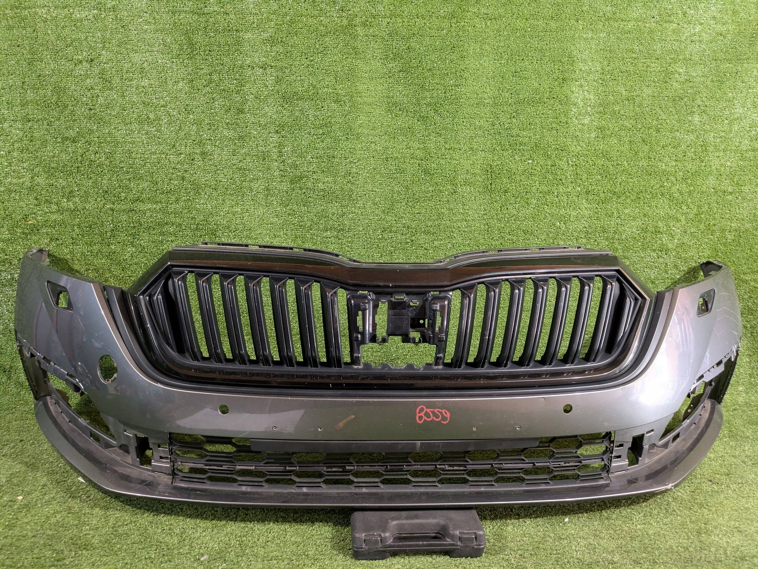 front bumper front SKODA OCTAVIA IV 20- NR.8559